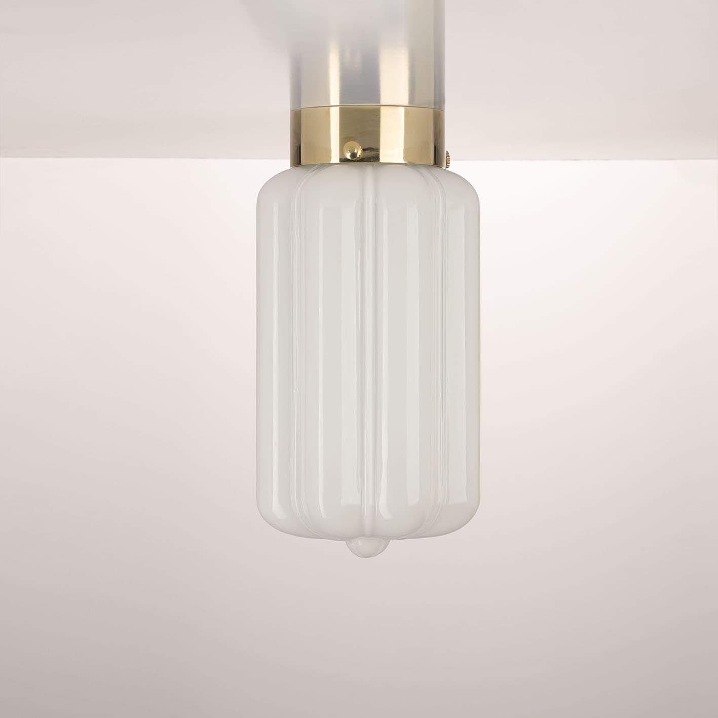 Plafon Deco szkło opalowe, mosiądz, Embassy Interiors - 76244