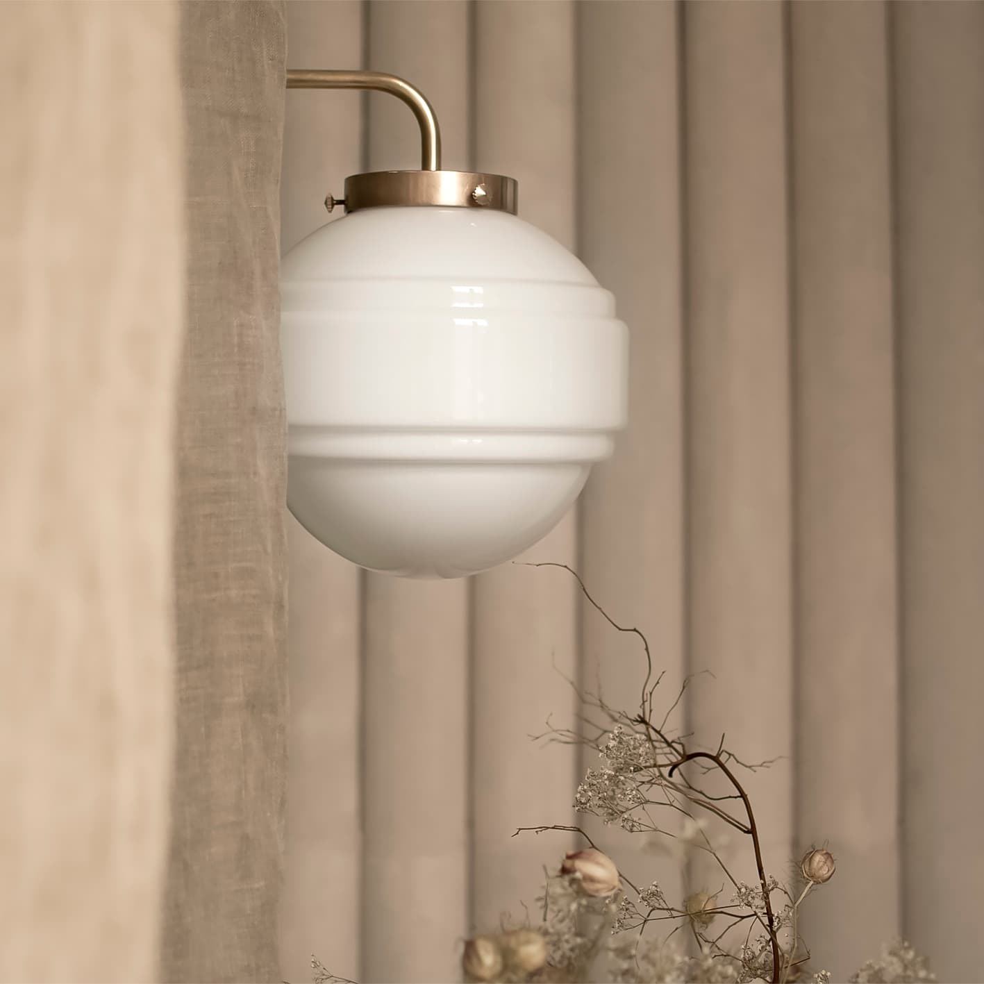 Kinkiet Saturn szkło, mosiądz, Embassy Interiors - 76176