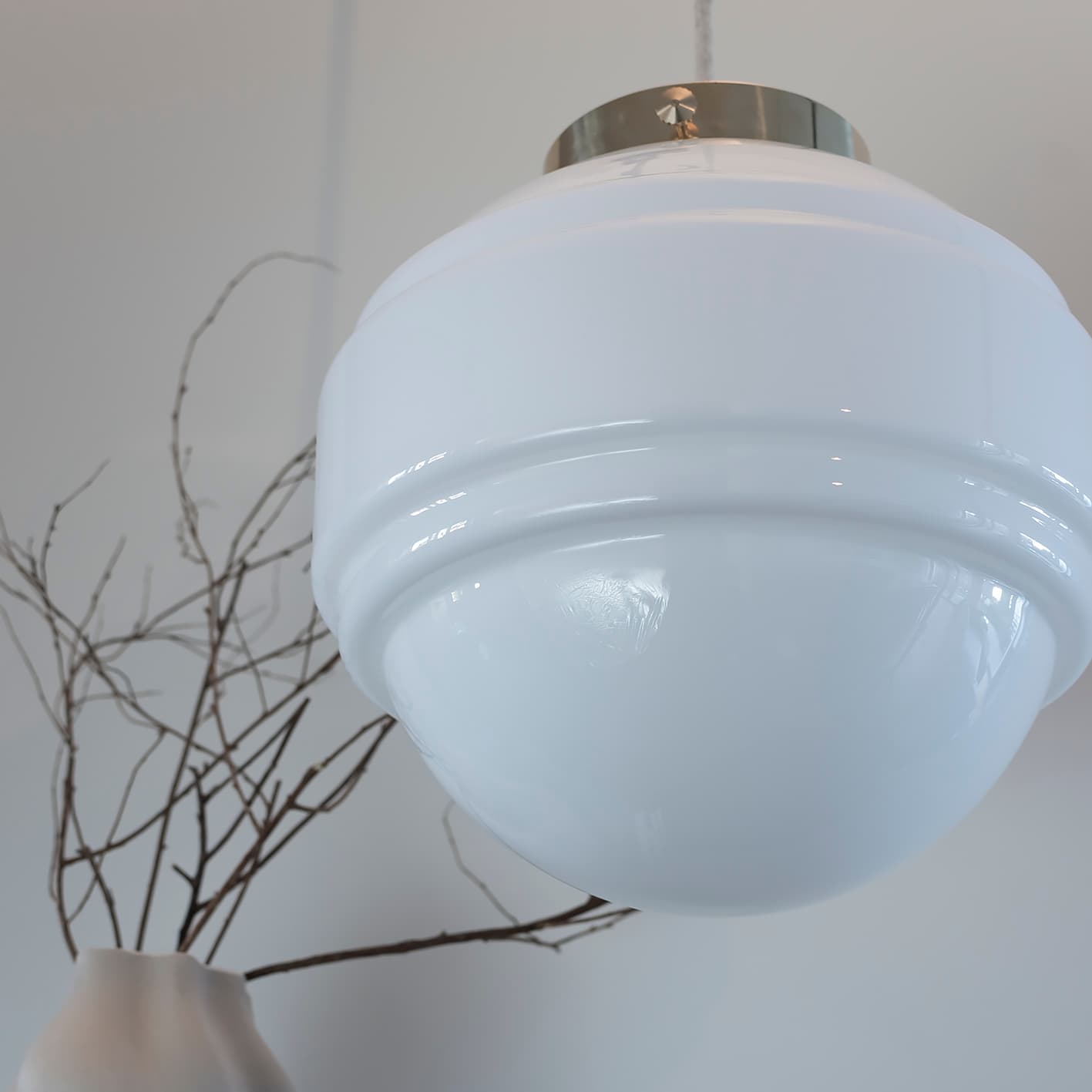 Lampa wisząca Saturn szkło, mosiądz, Embassy Interiors - 76071