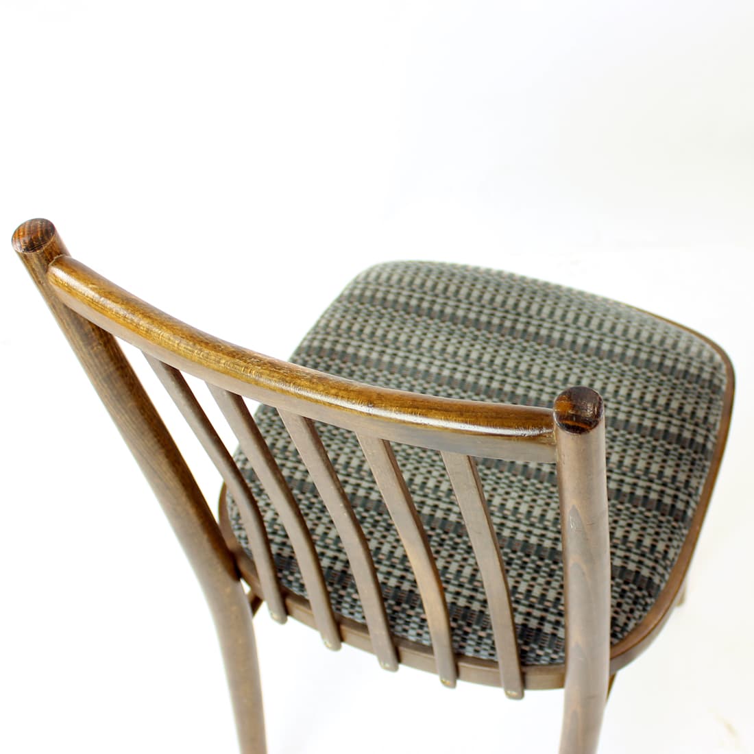 Zestaw czterech krzeseł, dąb ciemny, TON, Czechosłowacja, lata 60. - 76296