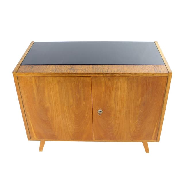 Kredens, dąb brązowy, szkło czarne, Czechosłowacja, lata 60. - WYMIARY