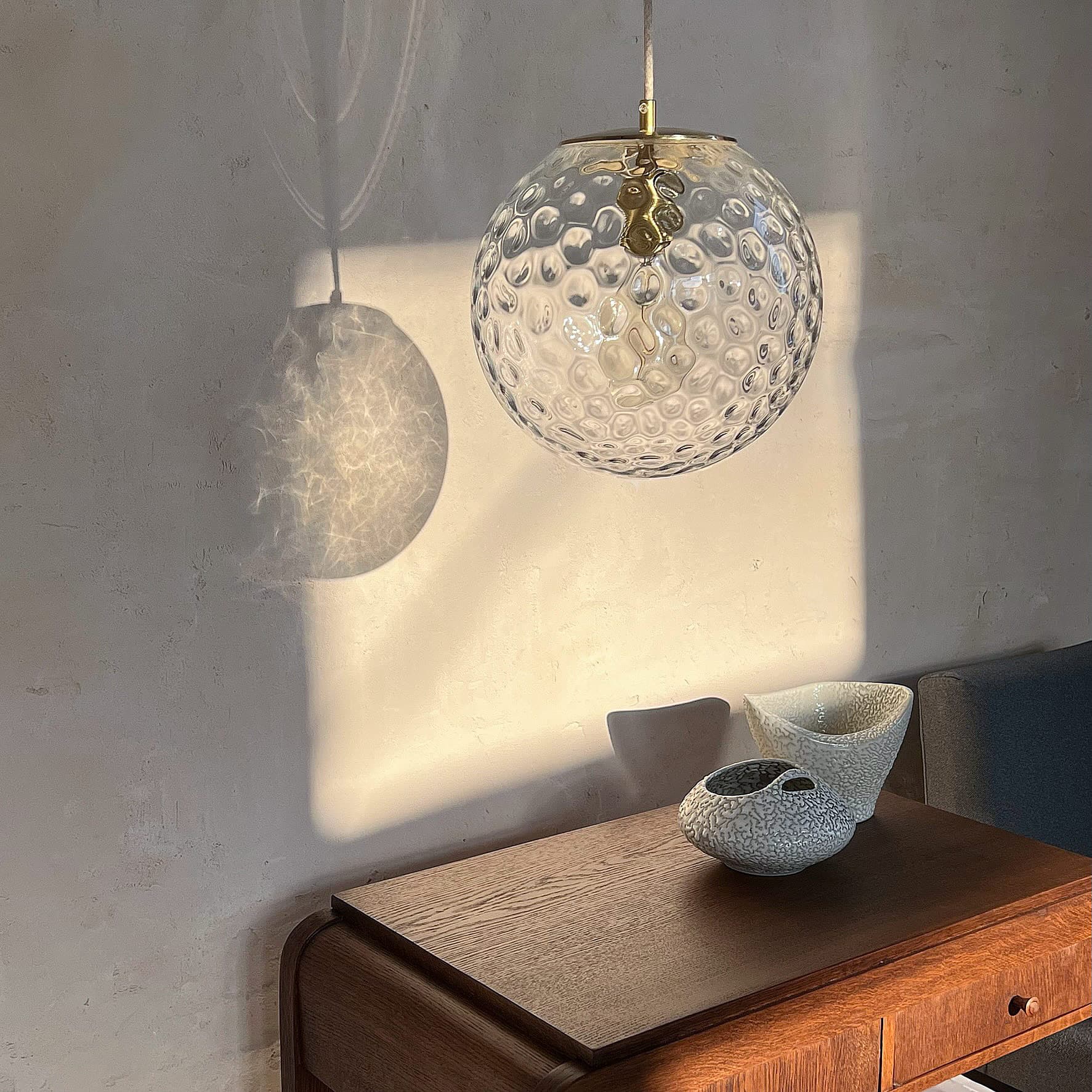 Lampa wisząca Kula Refleksyjna 250 szkło, mosiądz, Embassy Interiors - 77415