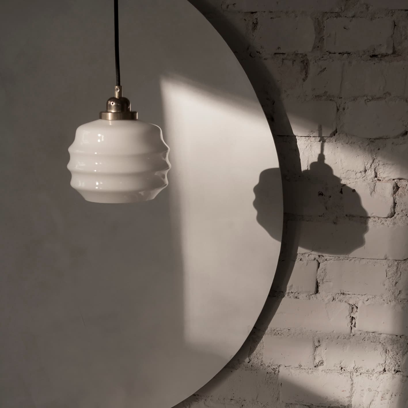 Lampa wisząca Mały Ul szkło, mosiądz, Embassy Interiors - 77325