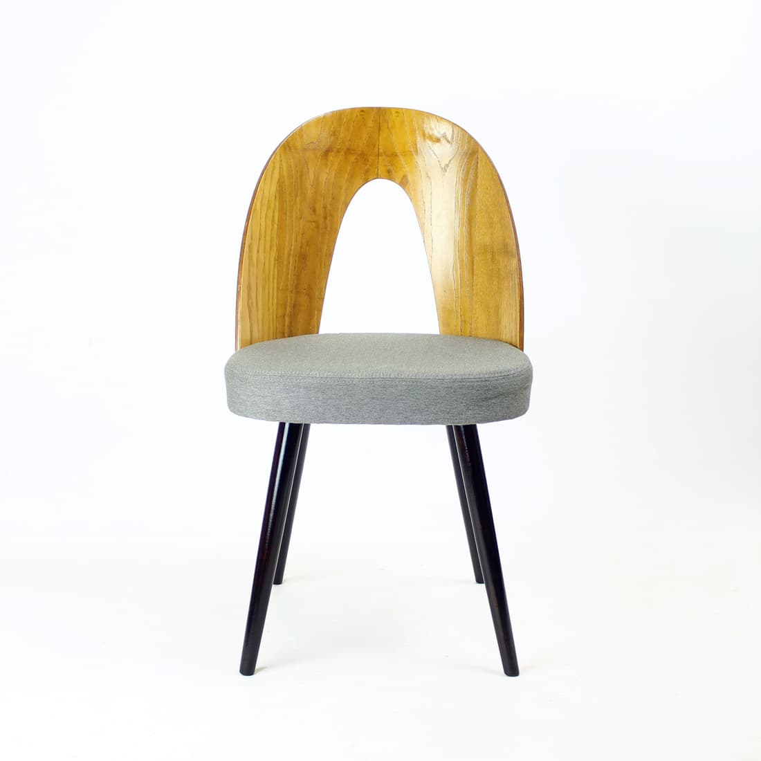 Set of four chairs, light grey, oak, by A. Šuman, Tatra Nabytok, Czechoslovakia, 1960s. - 90920