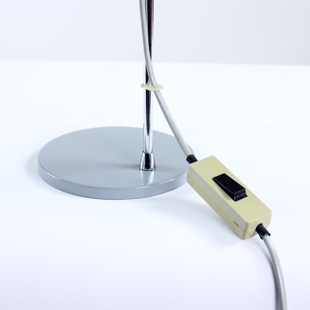 Lampa stołowa, szara chrom, metal, proj. J. Hurka, Czechosłowacja, lata 60. - 90965