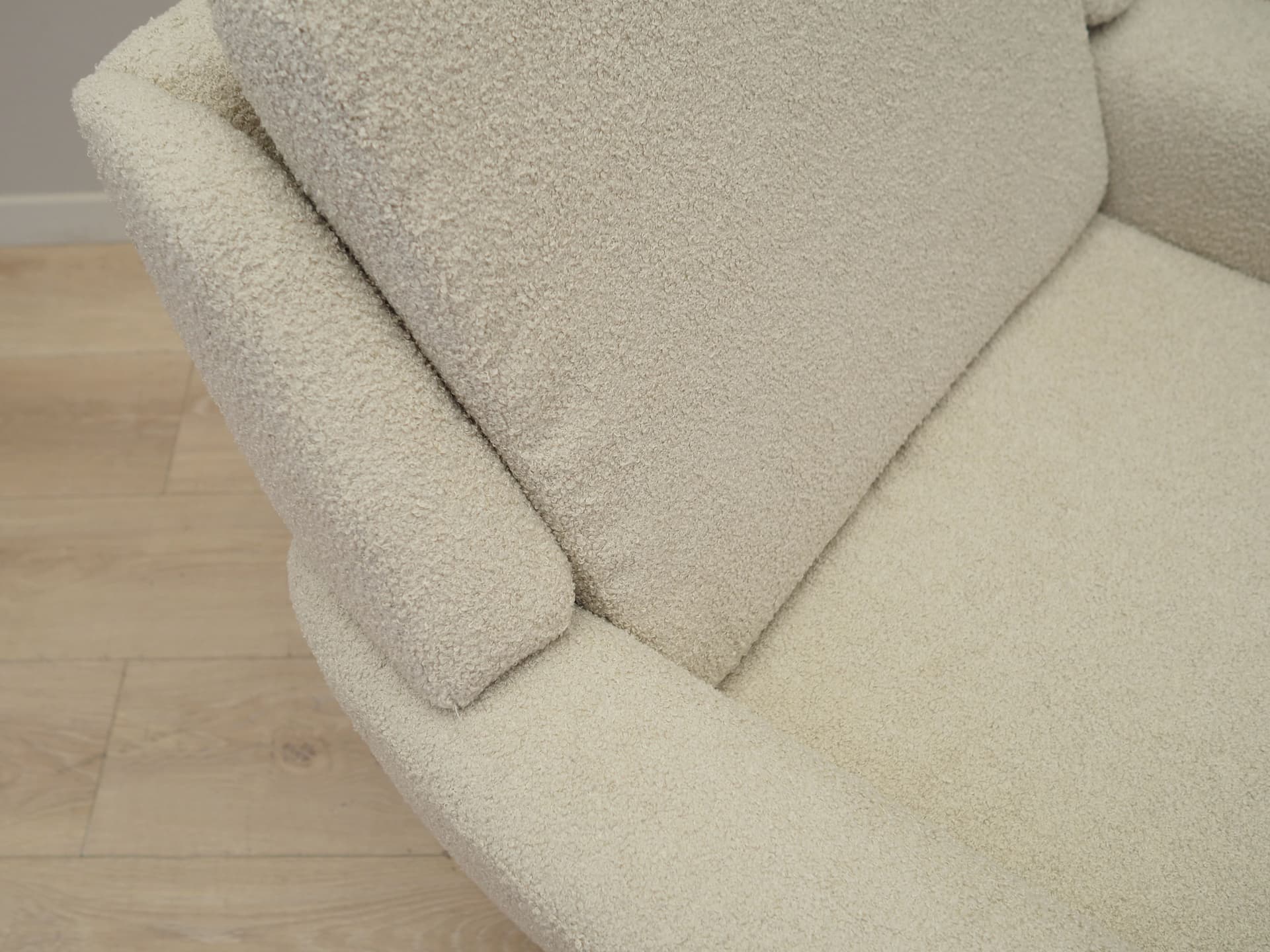 Fotel, kremowy, bouclé, Dania, lata 70. - 78632