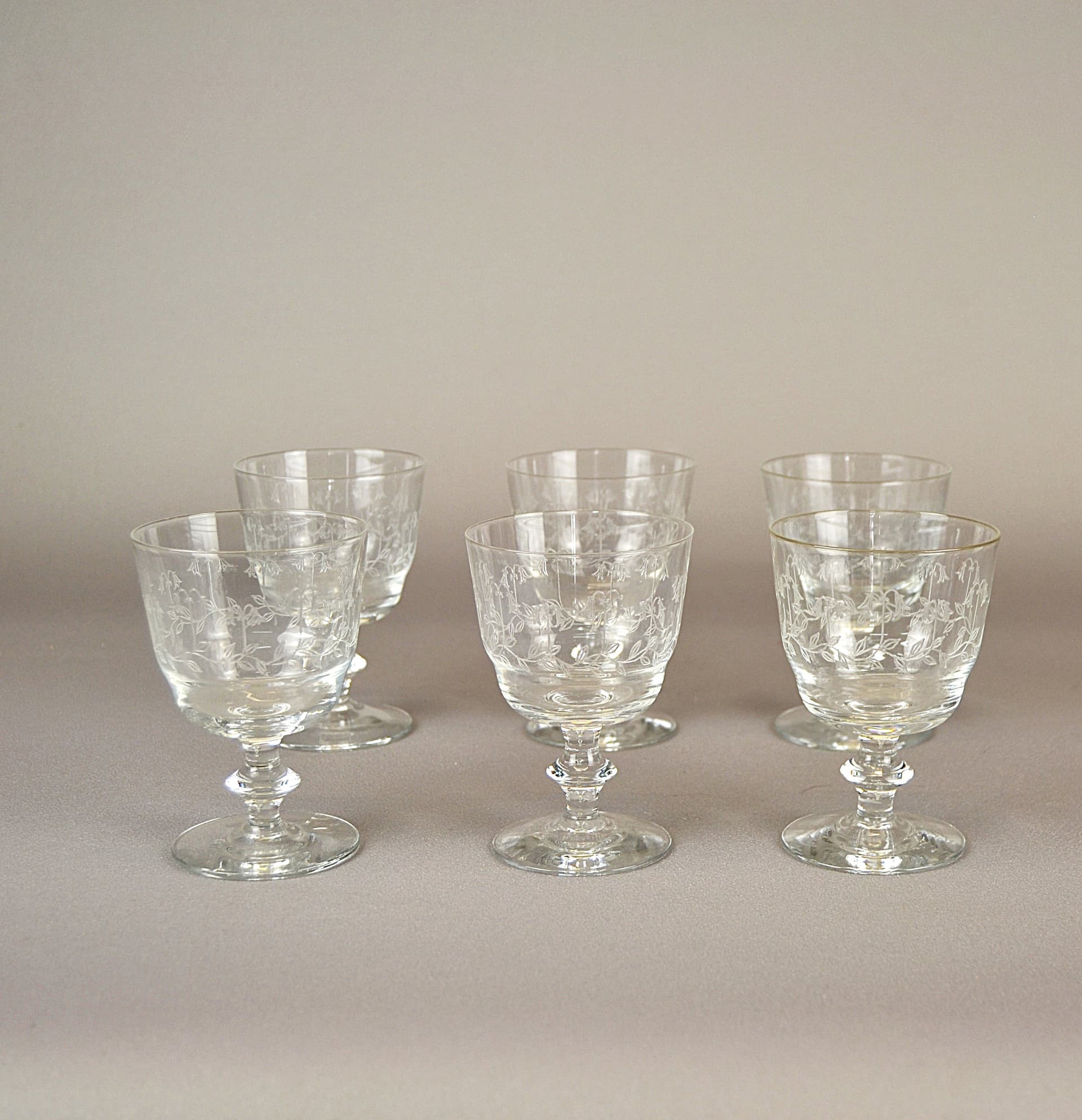 Zestaw sześciu kieliszków, przejrzysty kryształ, Francja, początek XX w. - 565