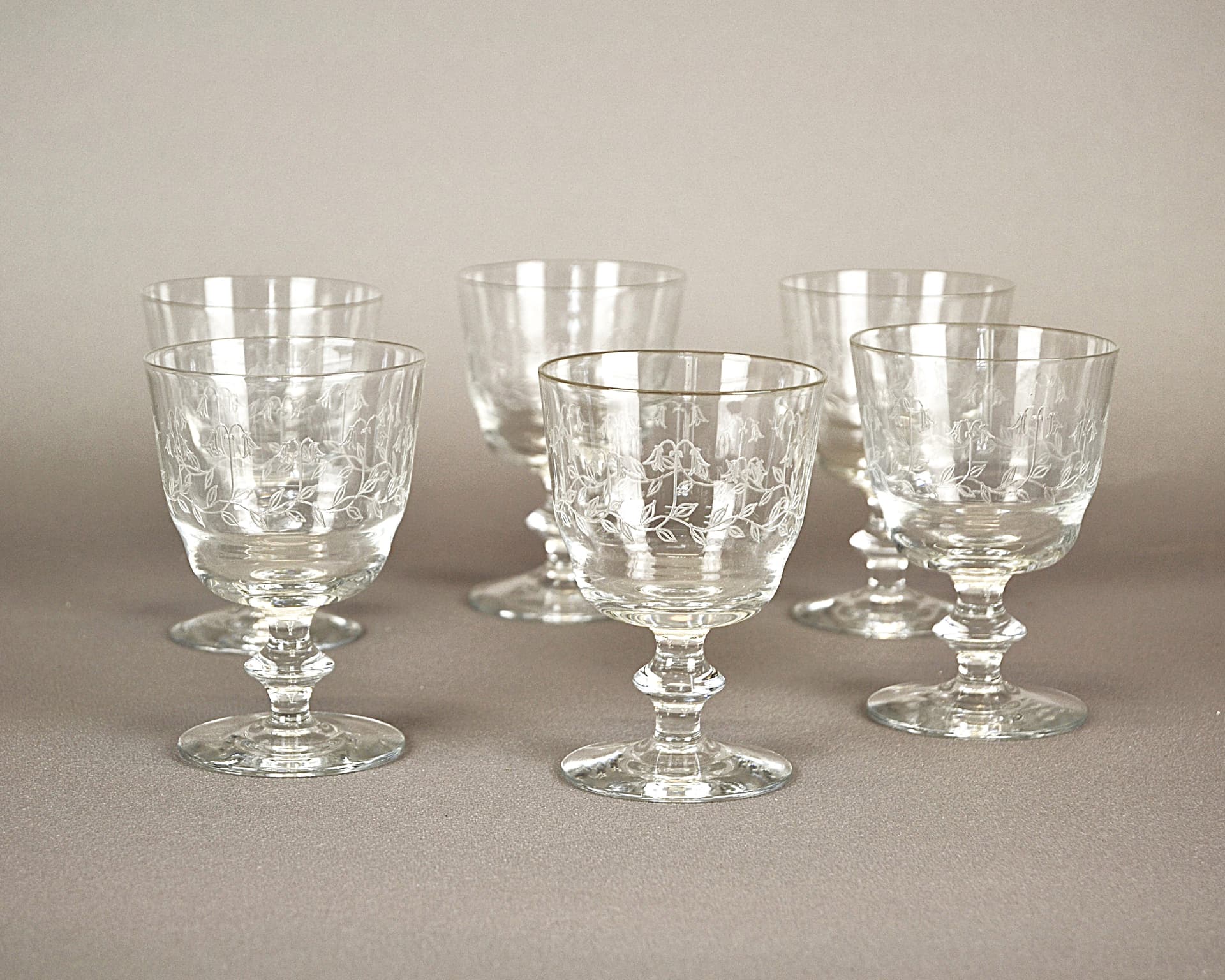 Zestaw sześciu kieliszków, przejrzysty kryształ, Francja, początek XX w. - 571