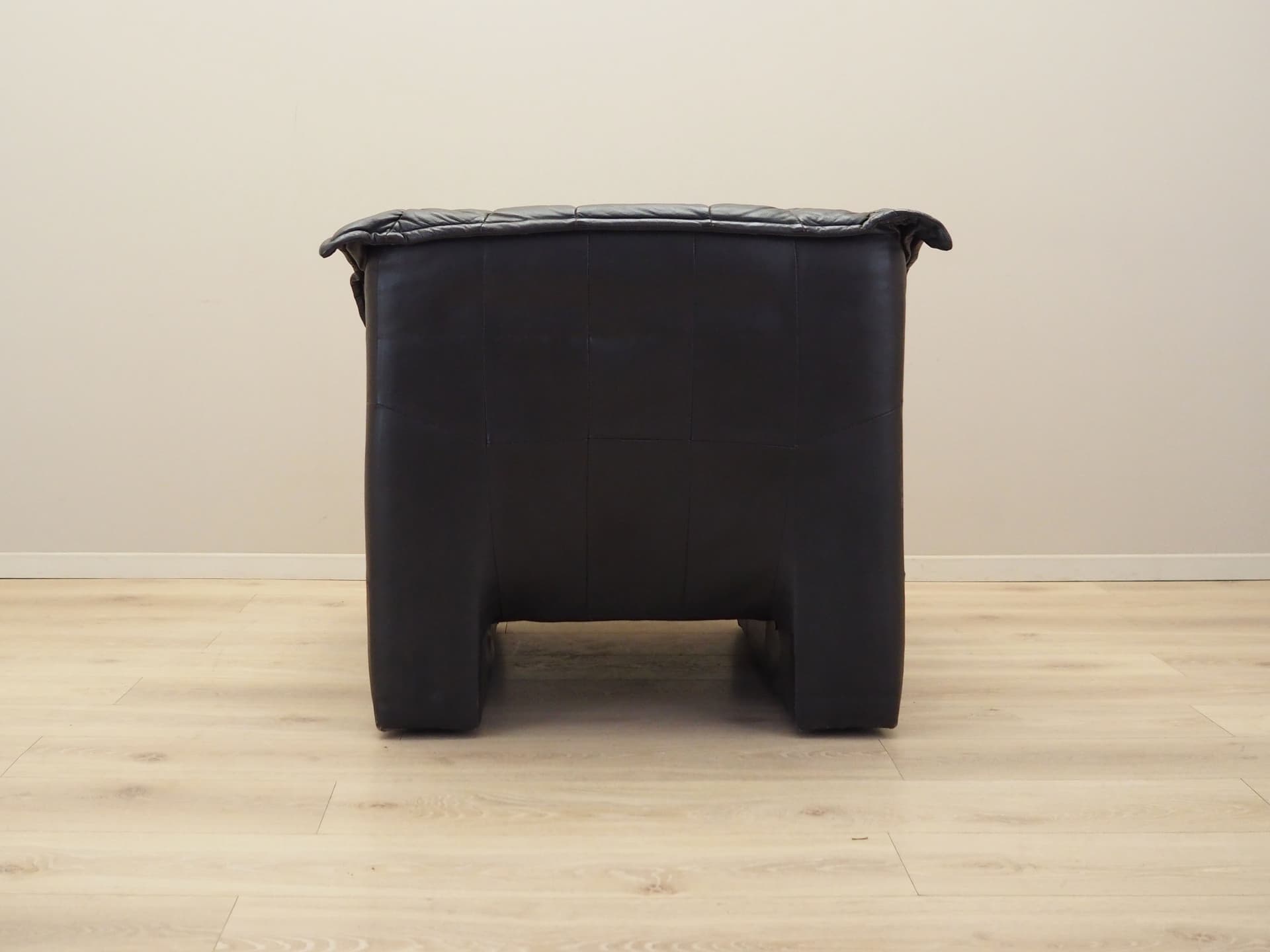 Armchair, dark brown natural leather, Italy, 1960s. - 78739