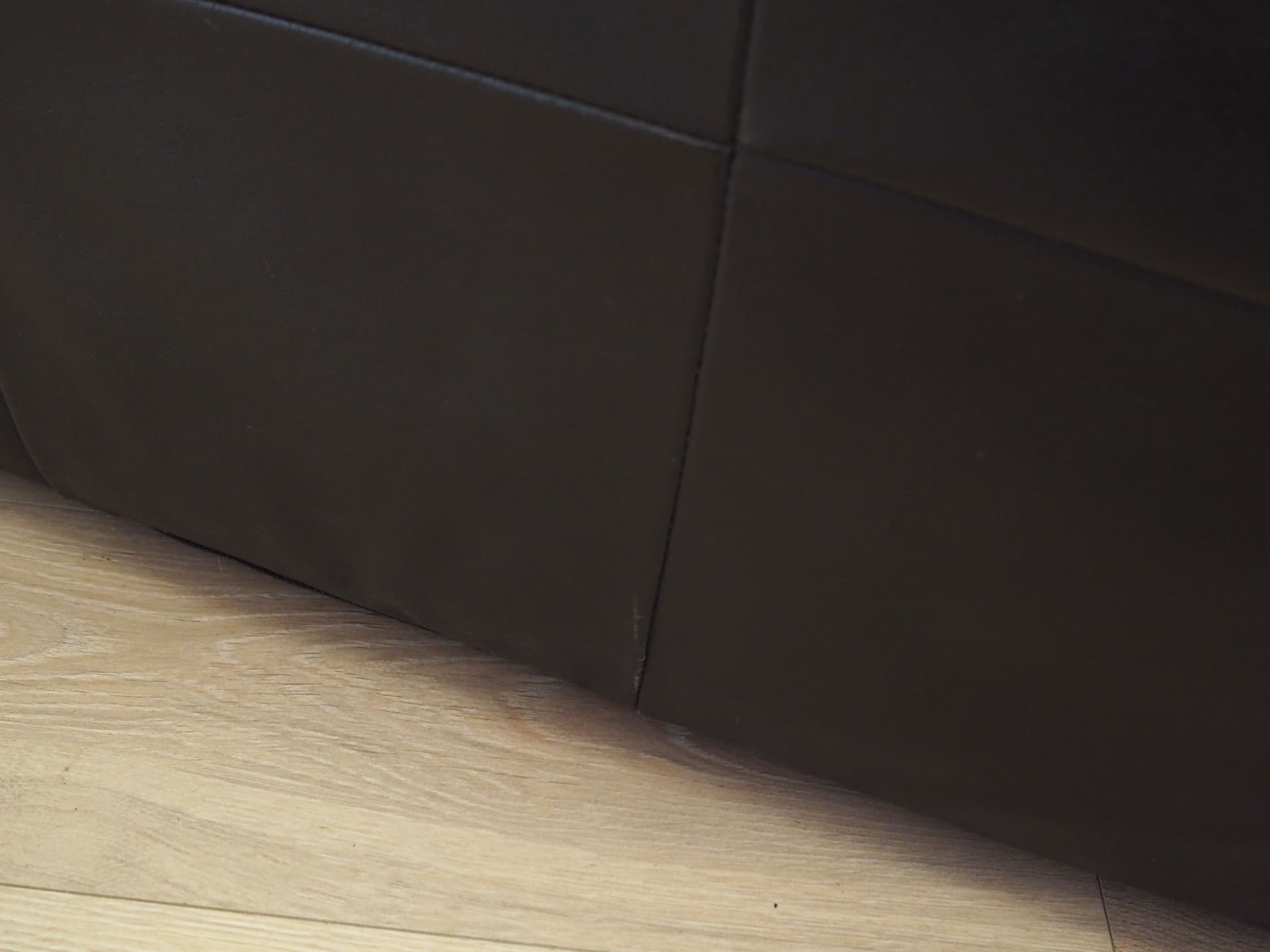 Armchair, dark brown natural leather, Italy, 1960s. - 78746