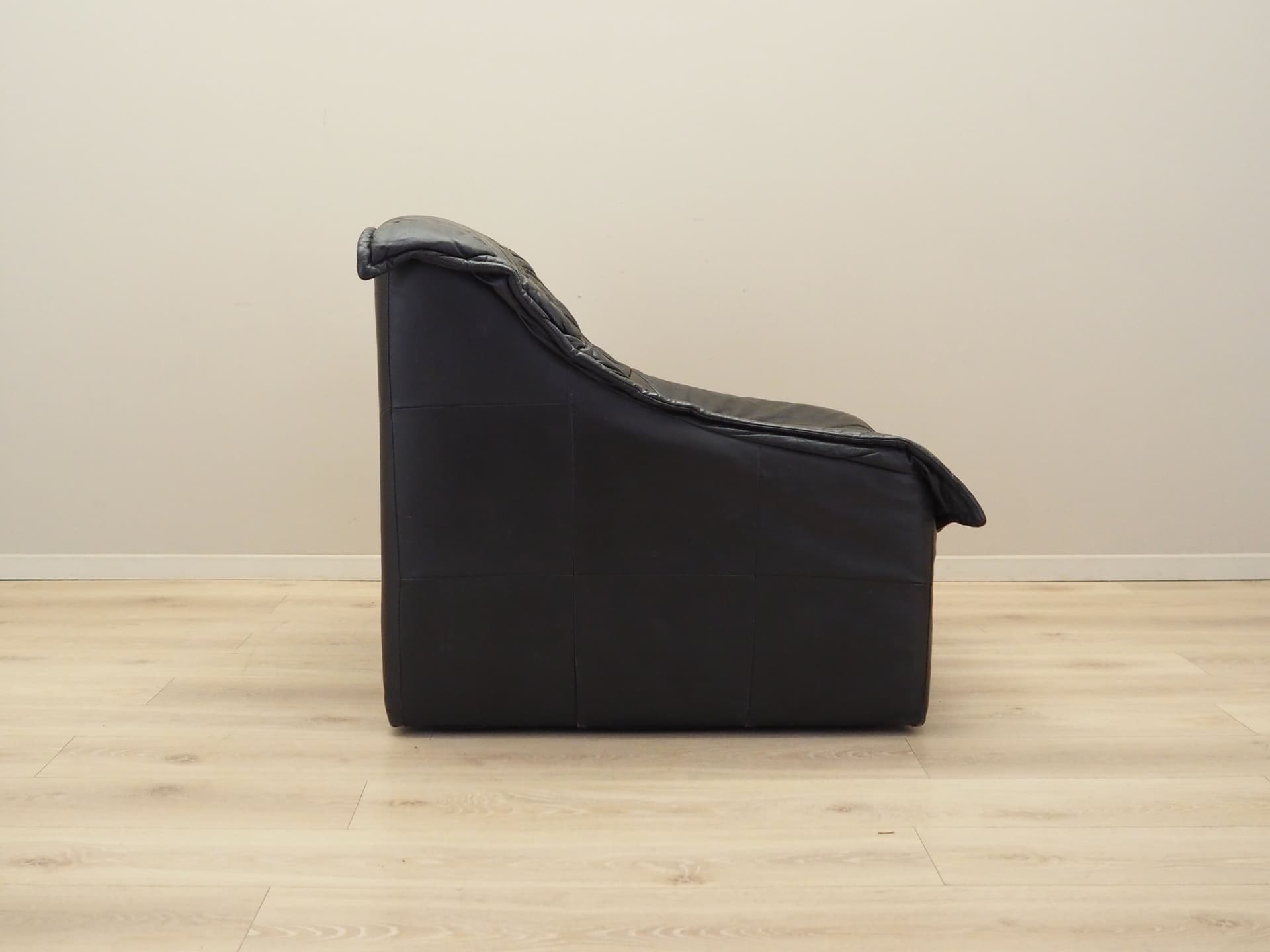 Armchair, dark brown natural leather, Italy, 1960s. - 78741