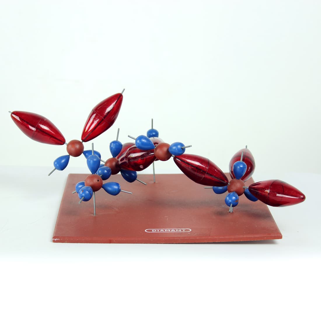 Diamond molecule model, multicolor plastic, Czechoslovakia, 1960s. - 91110