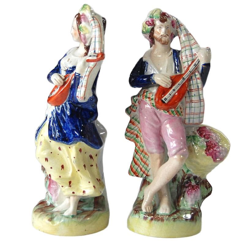 Wielobarwne figurki kominkowe z ceramiki, Staffordshire, Anglia, XIX w. - 6280