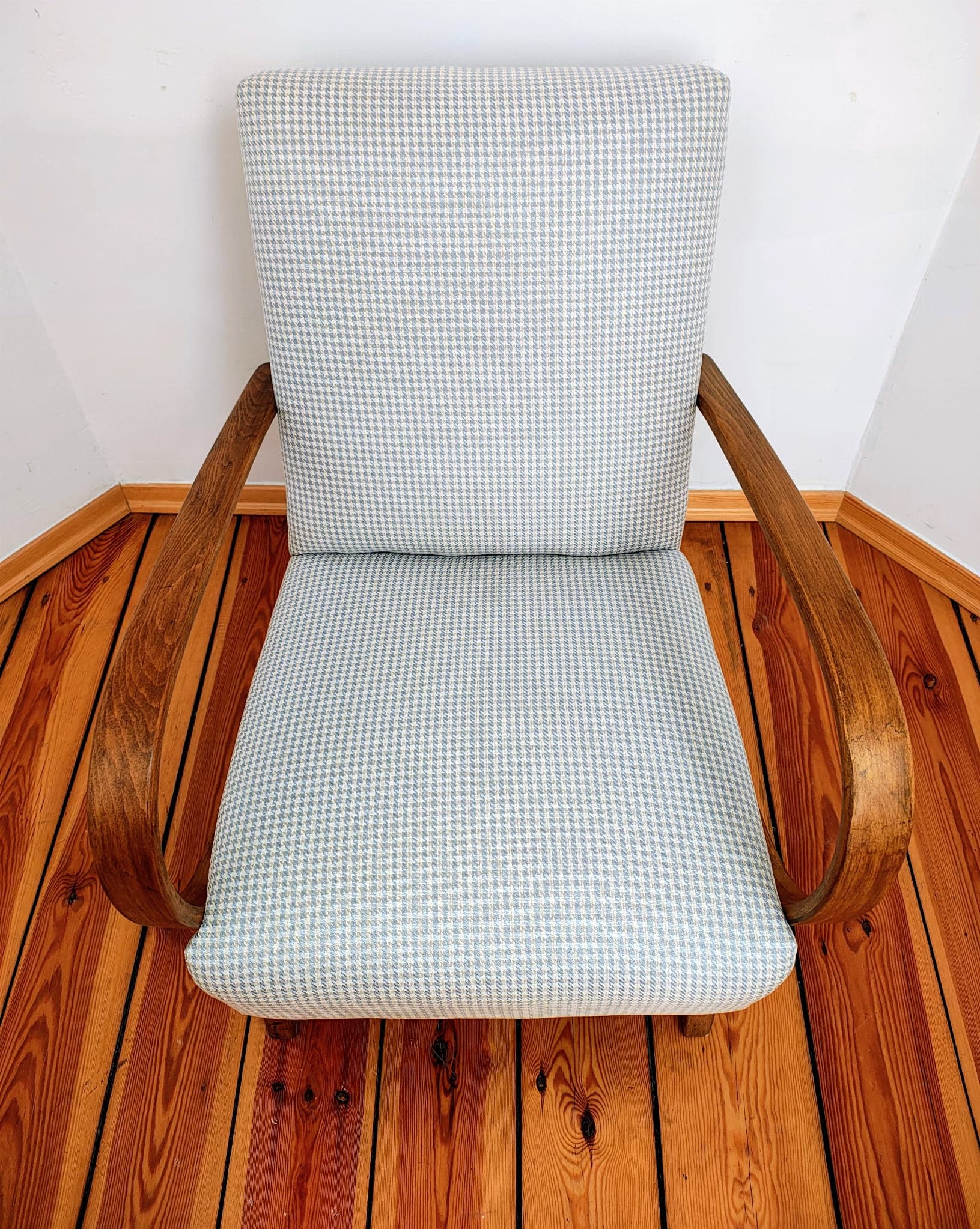 Armchair H 410, green velvet, dark wood, by J. Halabala, UP Závody, Czechoslovakia, 1950s. - 79090