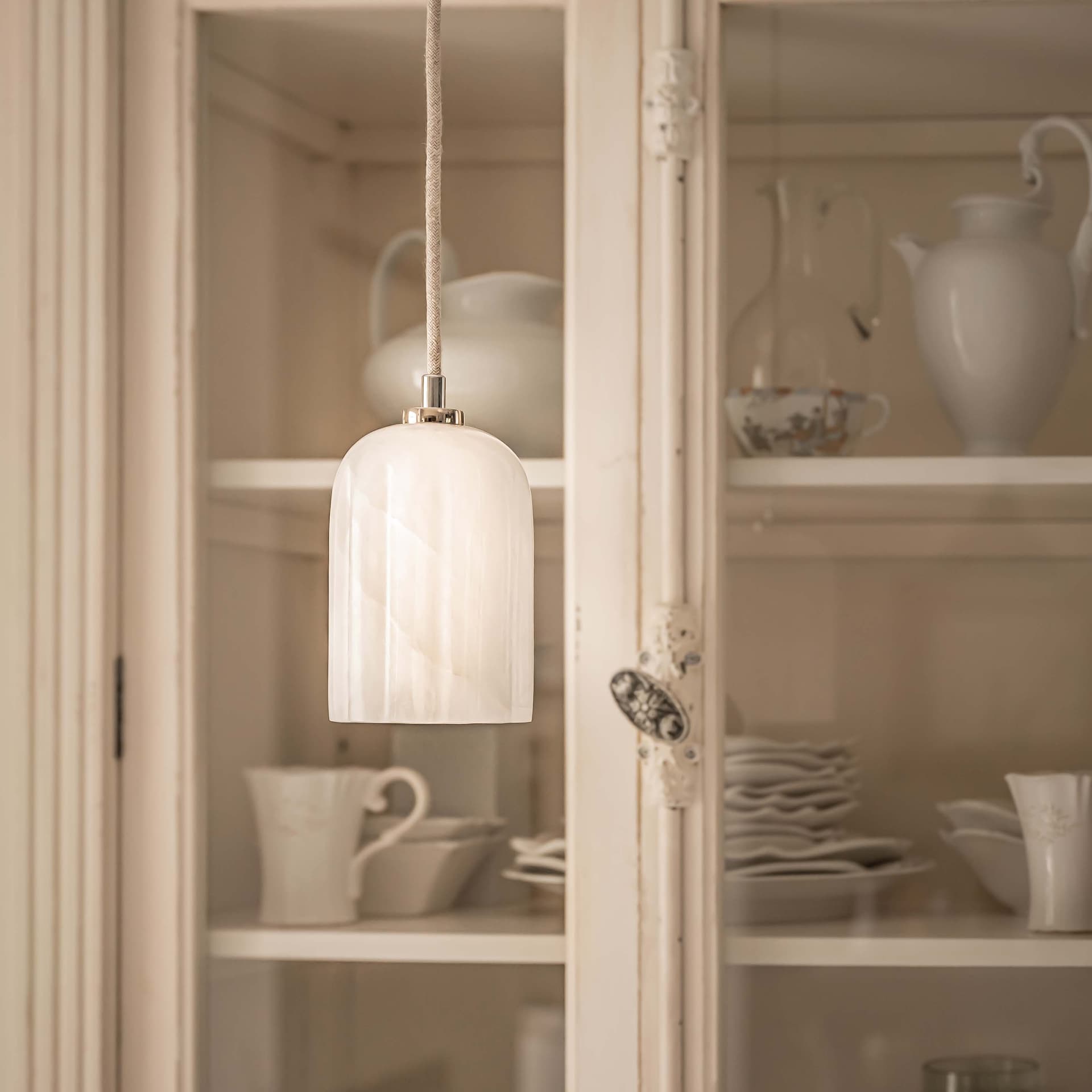 Lampa wisząca Urania biały alabaster, nikiel, Embassy Interiors - 89757