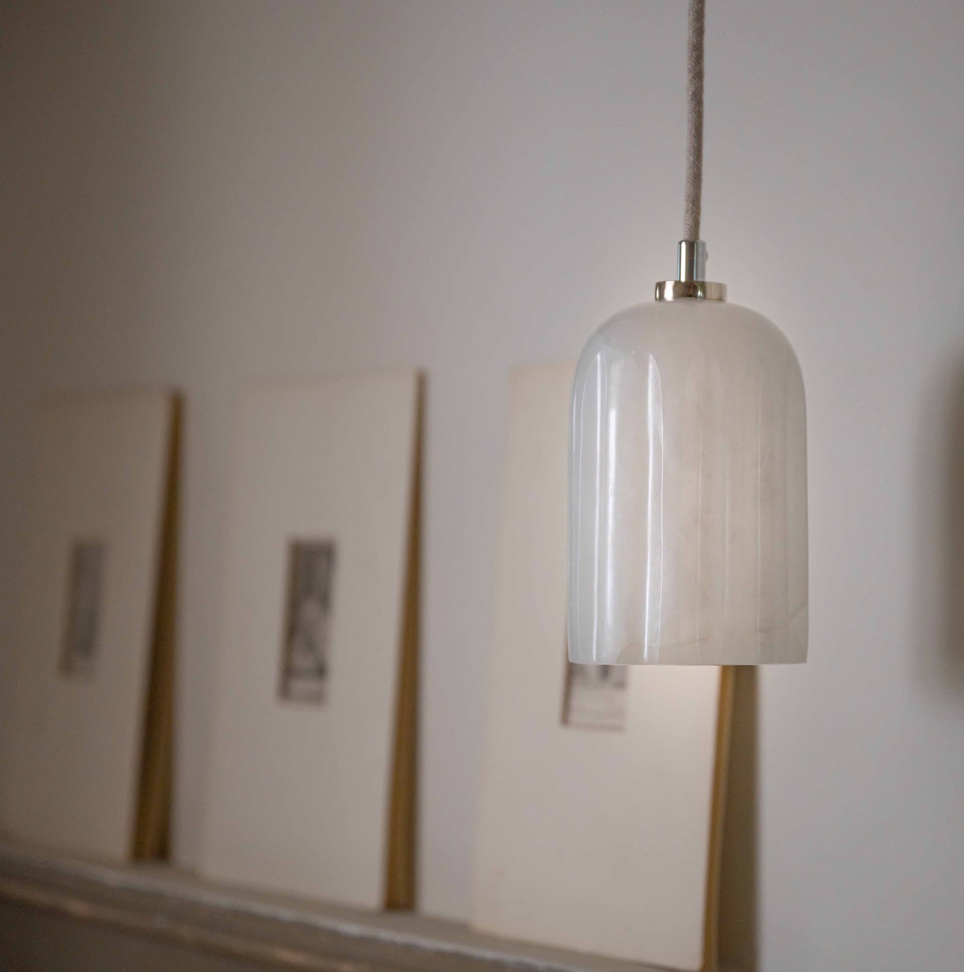 Lampa wisząca Urania biały alabaster, nikiel, Embassy Interiors - 89759