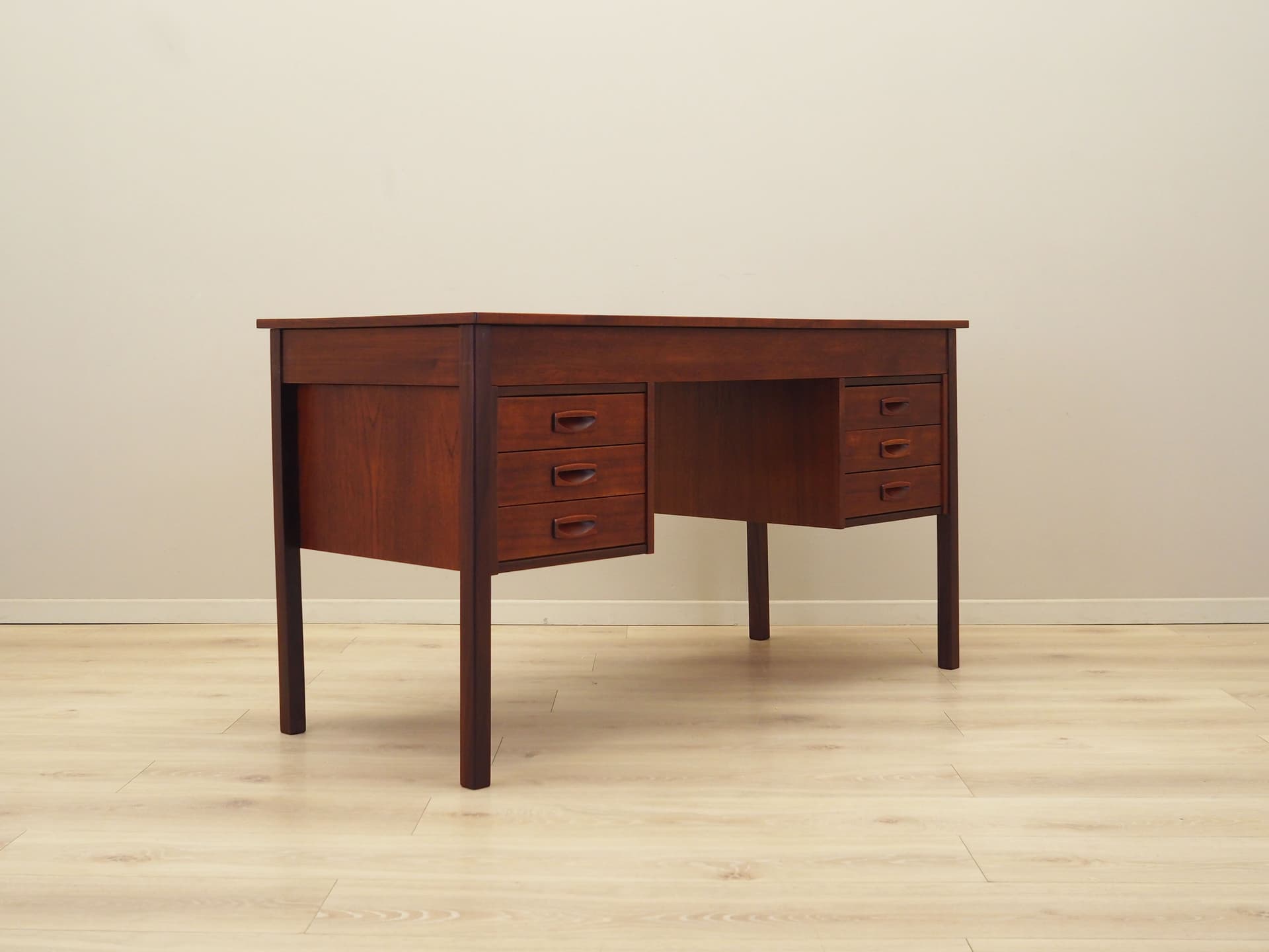 Desk, brown teak, Denmark, 1970s. - 80521
