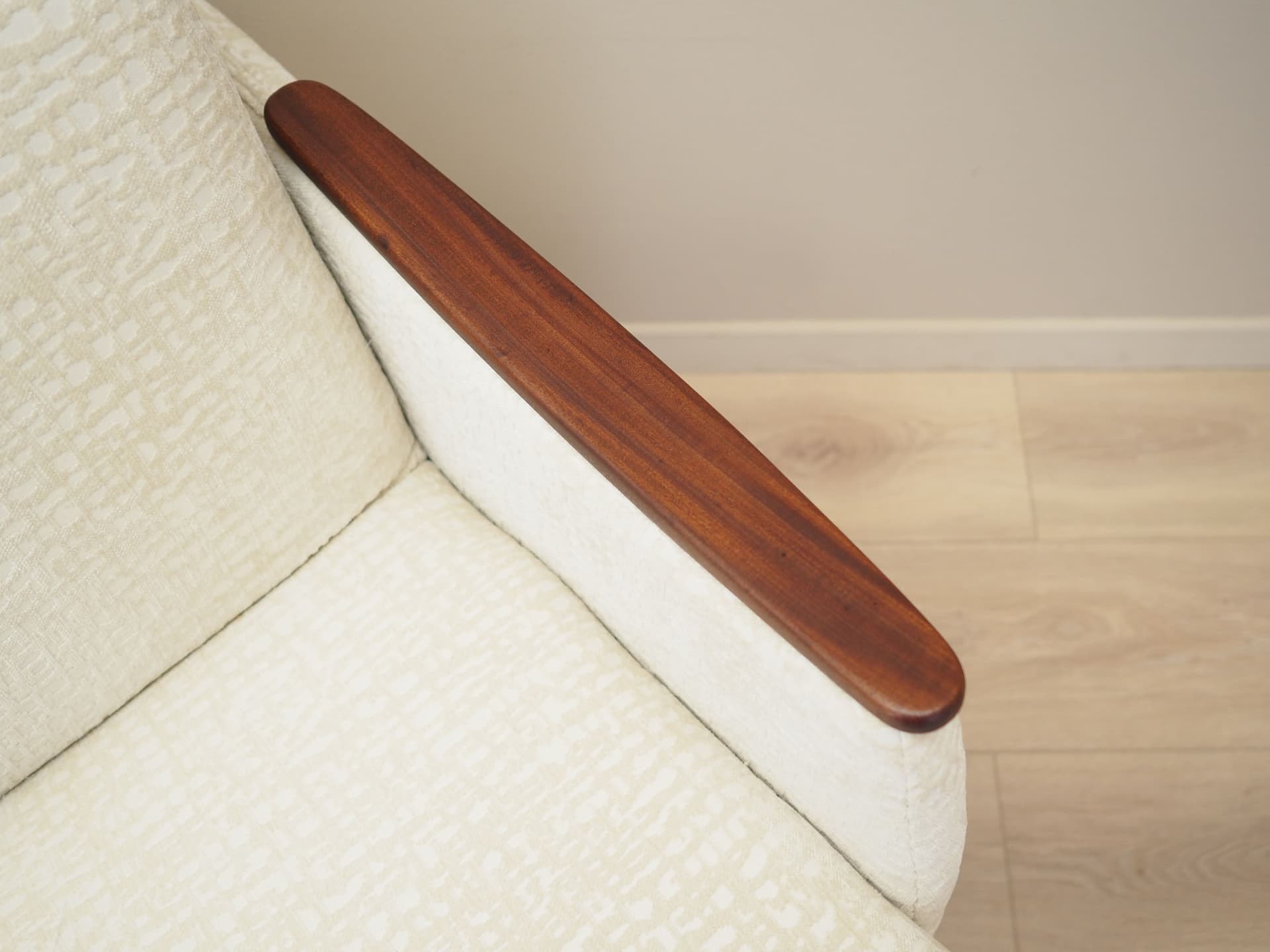 Sofa rozkładana, ivory white, tkanina, drewno teak, Dania, lata 70. - 80838