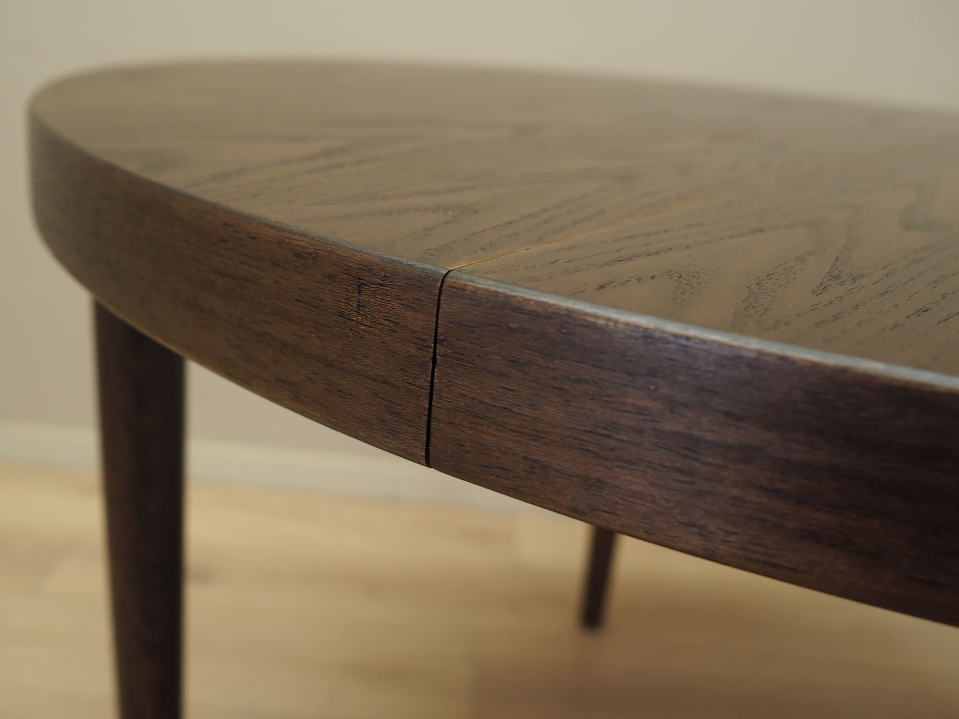 Stół okrągły, dąb ciemny, proj. K. Kristiansen, Dania, lata 70. - 80976