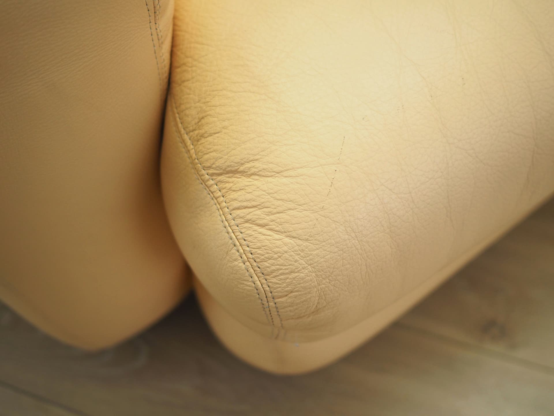 Sofa, żółty, skóra naturalna, Włochy, lata 60. - 81032