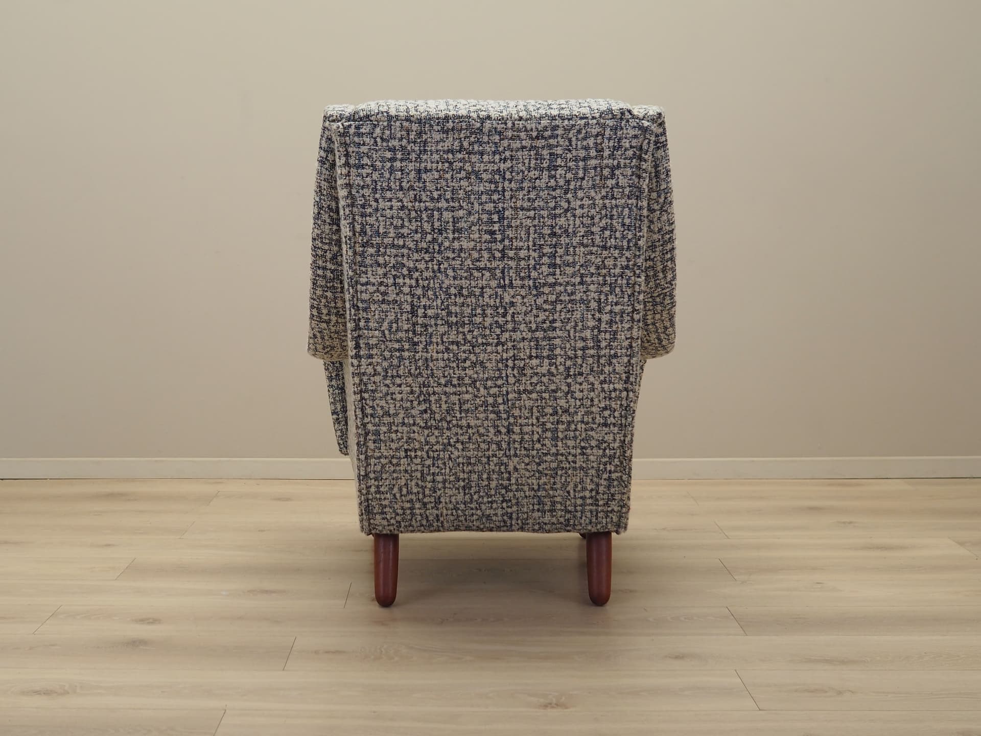 Lounge chair, blue, fabric, wood, Denmark, 1970s. - 81246