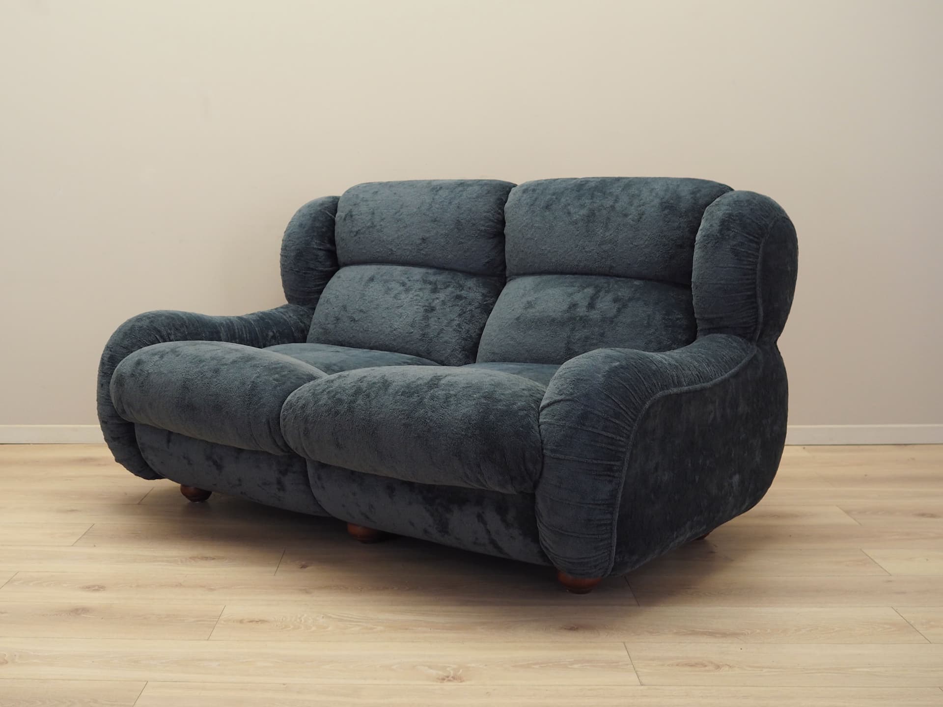 Sofa, granatowy velvet, Włochy, lata 70. - 81600