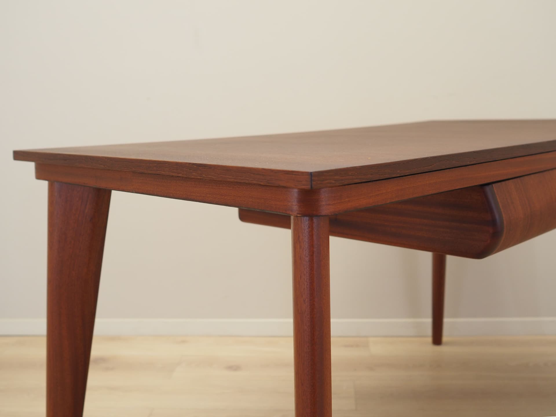Desk, brown oak, Italy, 1970s. - 82033
