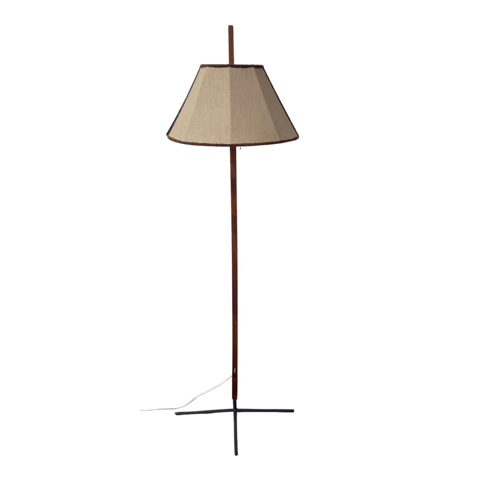 Floor Lamp G35, beige, wood, by H.-A. Jakobsson, Svegards Markaryd, Sweden, 1960s.