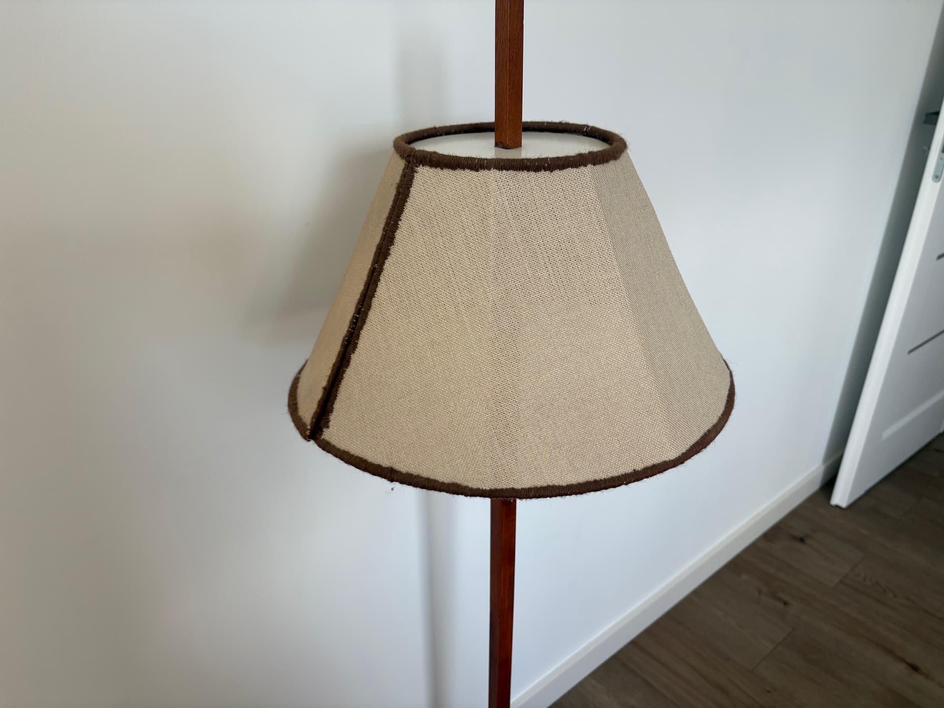 Floor Lamp G35, beige, wood, by H.-A. Jakobsson, Svegards Markaryd, Sweden, 1960s. - 82339
