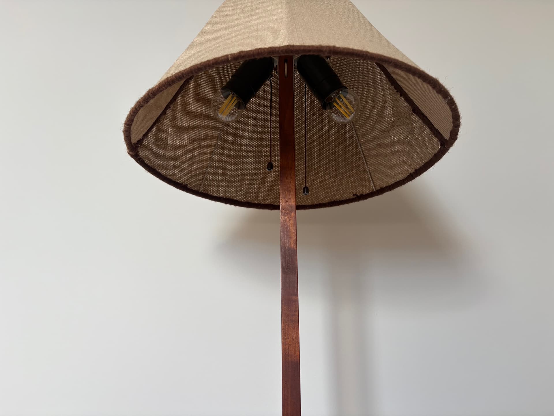 Floor Lamp G35, beige, wood, by H.-A. Jakobsson, Svegards Markaryd, Sweden, 1960s. - 82345