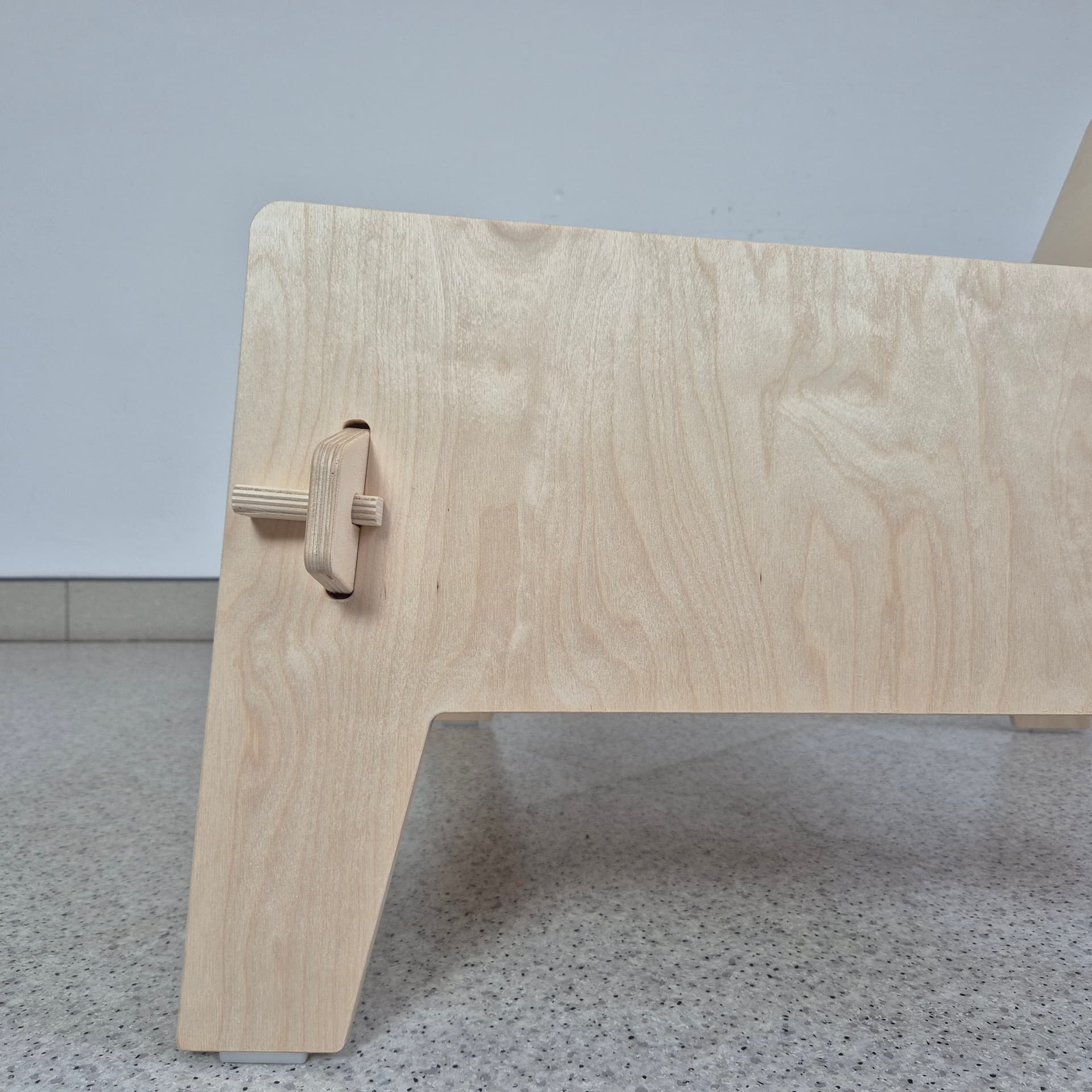 Fotel z serii Överallt proj. I. Diabaté K. i K. Gouriou dla Ikei, 2019 - 82616