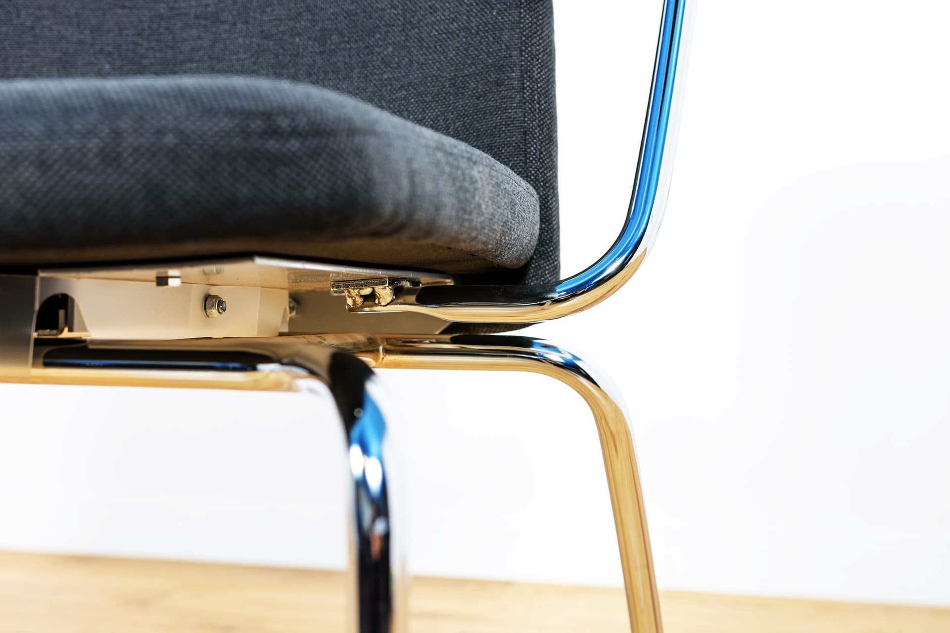 Komplet czterech foteli konferencyjnych, Cube Design - 82803