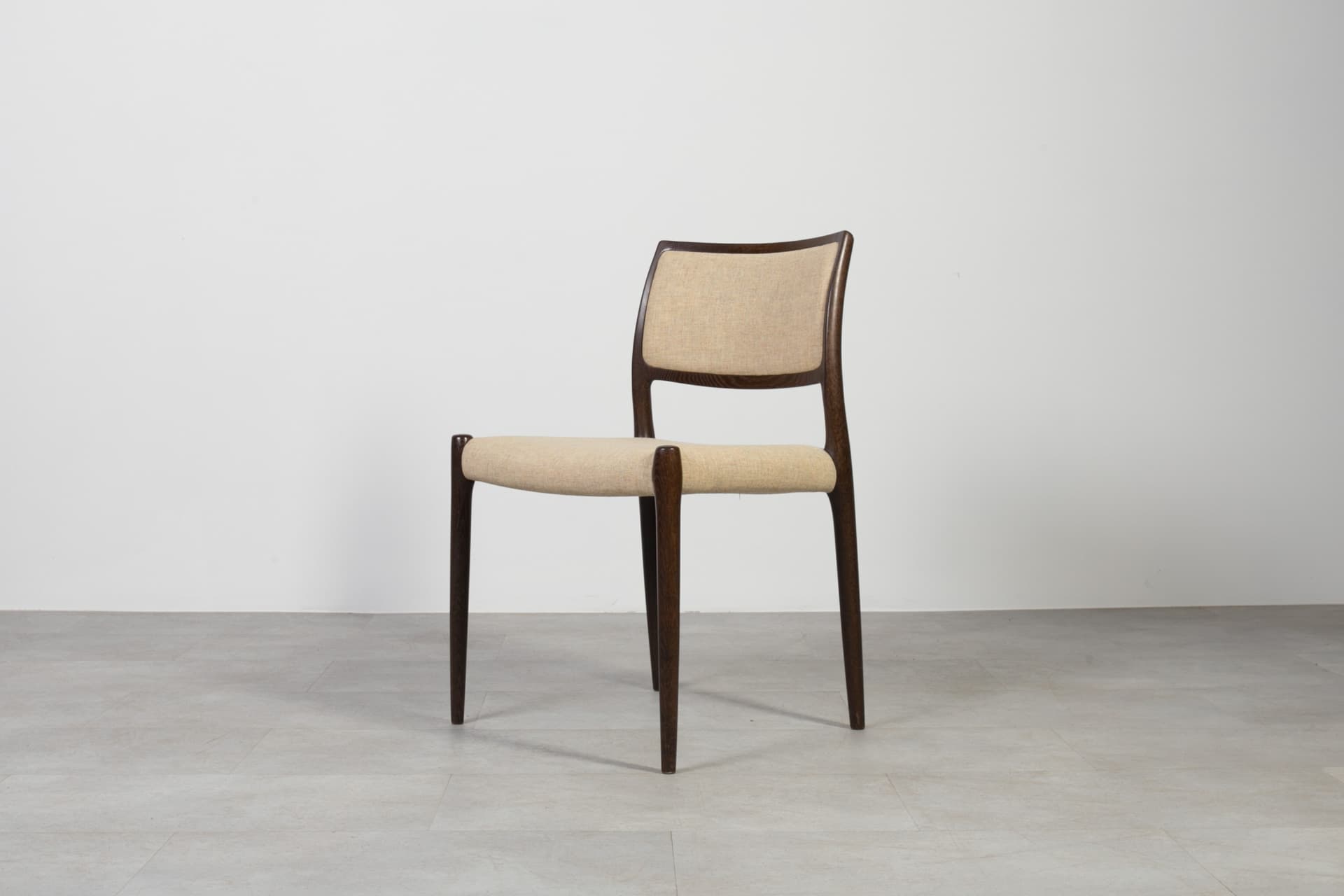 Set of six chairs Model 80, beige wool, oak, by N.O. Møller, for J.L. Møllers Møbelfabrik, Denmark, 1960s. - 6567