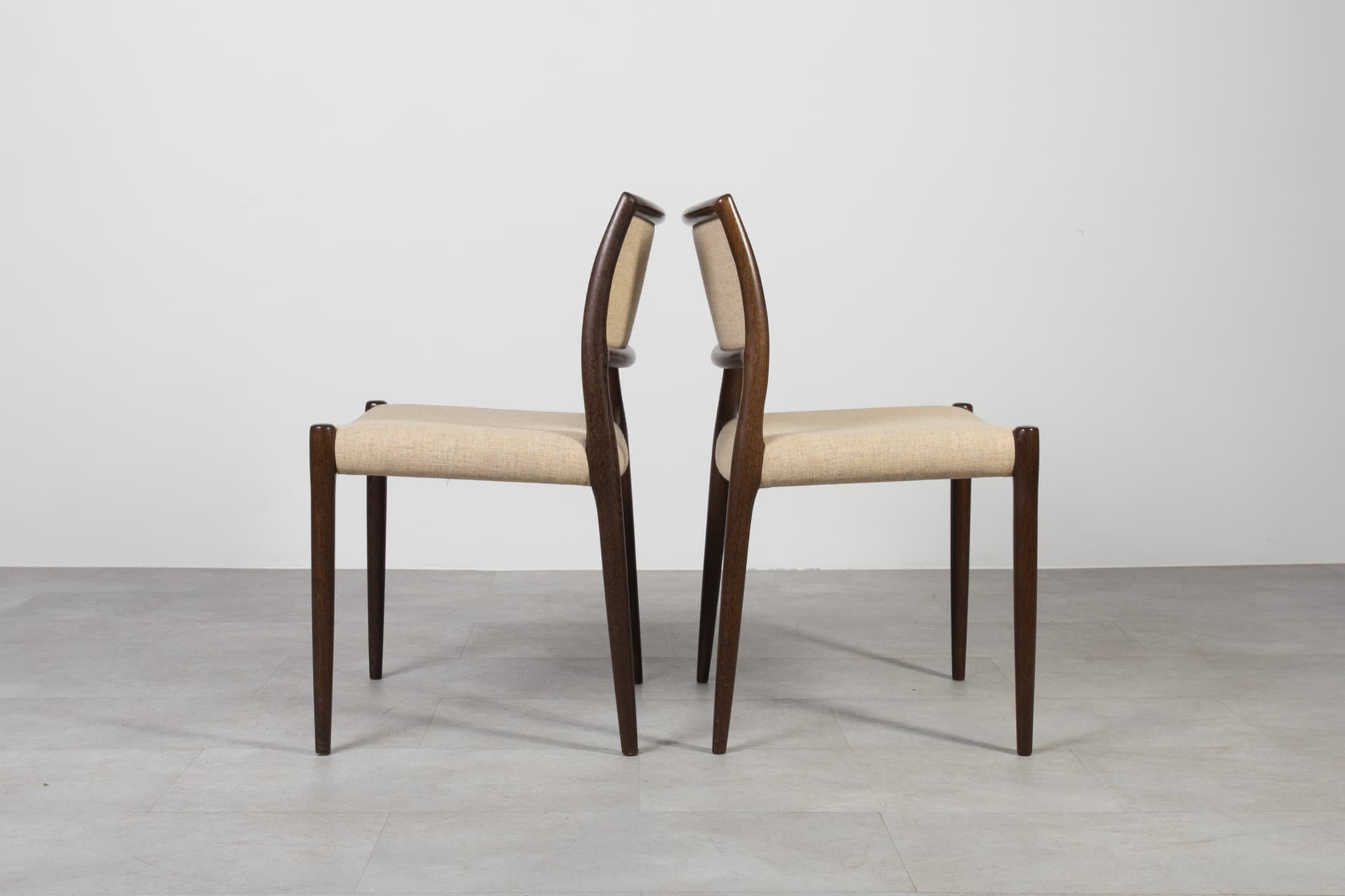 Set of six chairs Model 80, beige wool, oak, by N.O. Møller, for J.L. Møllers Møbelfabrik, Denmark, 1960s. - 6561