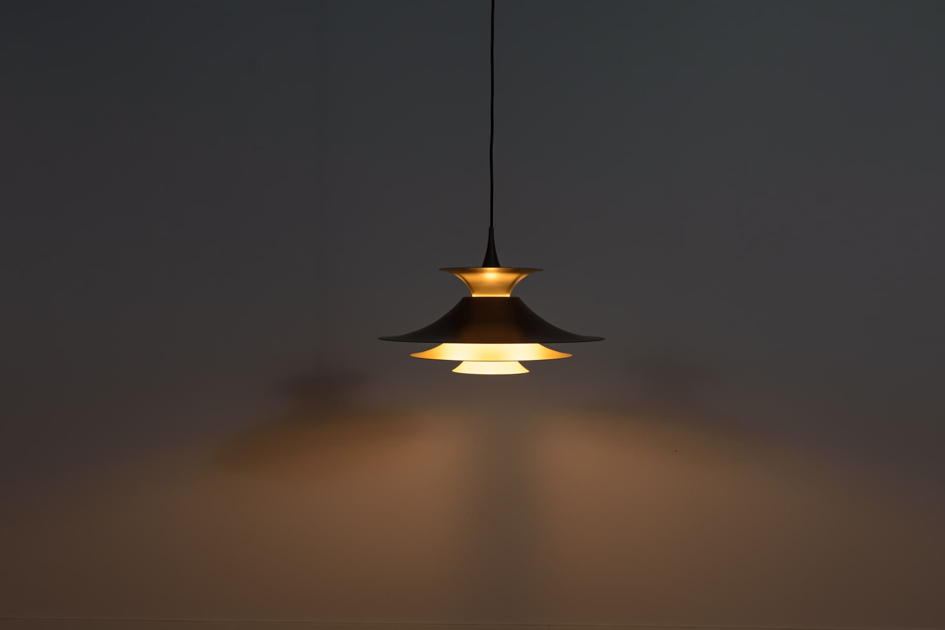 Lampa wisząca Radius, proj. E. Balslev, Fog & Mørup, Dania, lata 70. - 82840