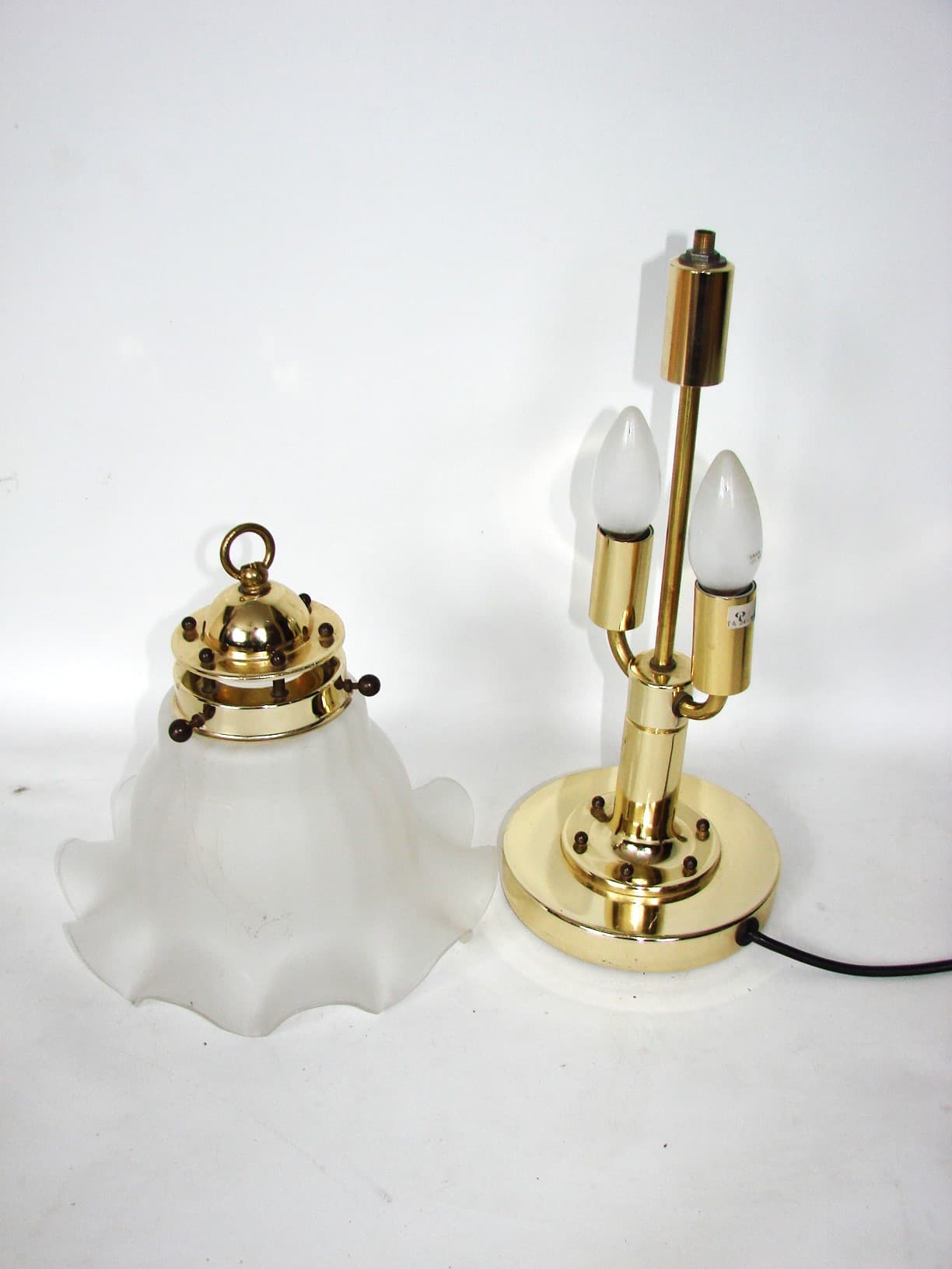 Lampka stołowa, mosiądz złoty, szkło białe, Peill & Putzler, Niemcy, lata 70. - 82913