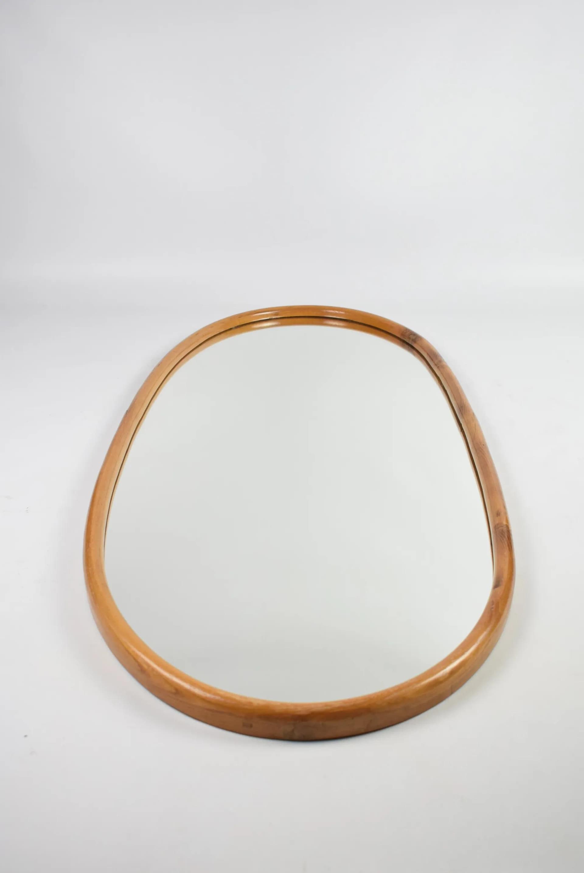 Brown Oval Wicker Wall Mirror, Poland, 1970s - 82969