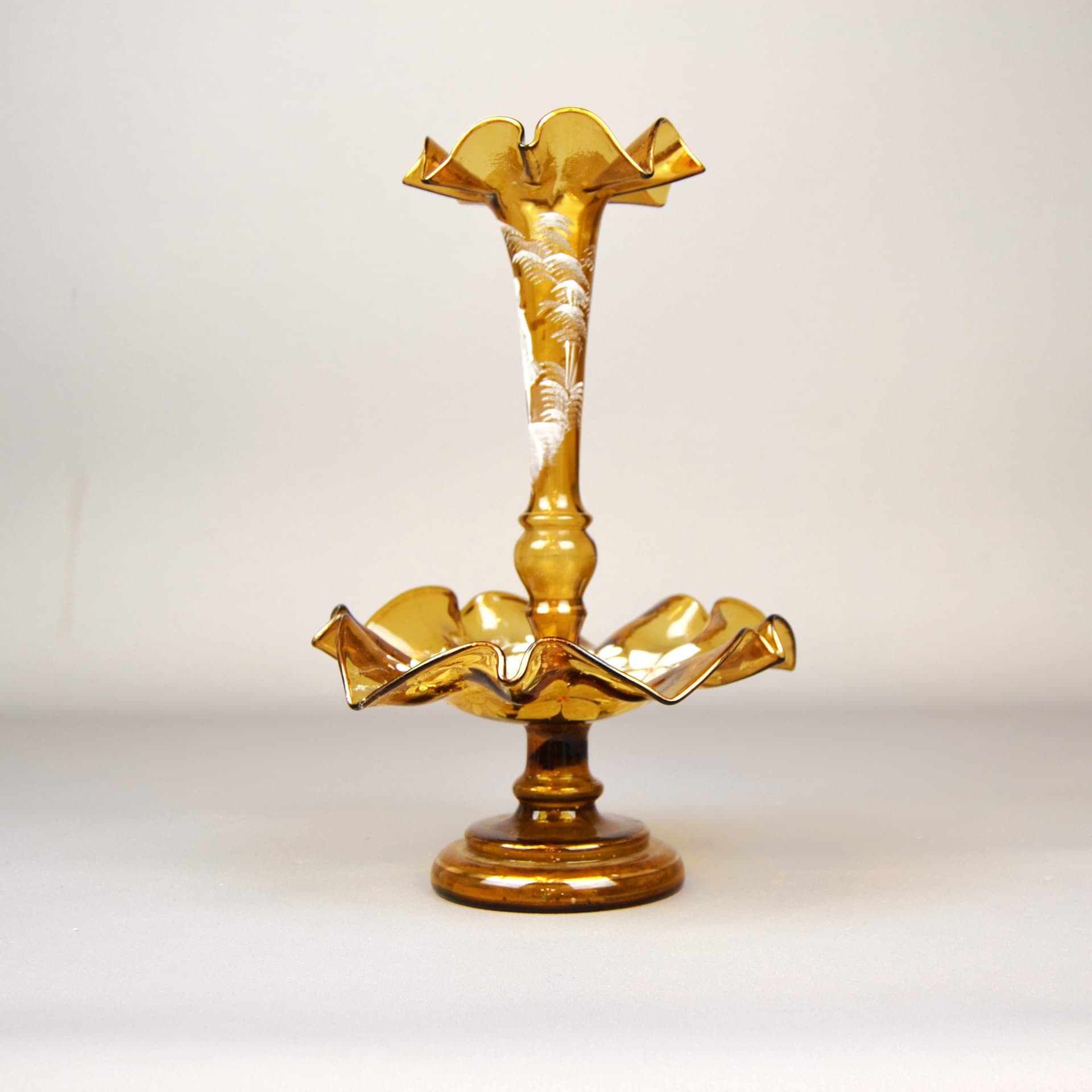 Epergne with Flacon, golden glass, by M. Gregory, United States, 19th c. - 588