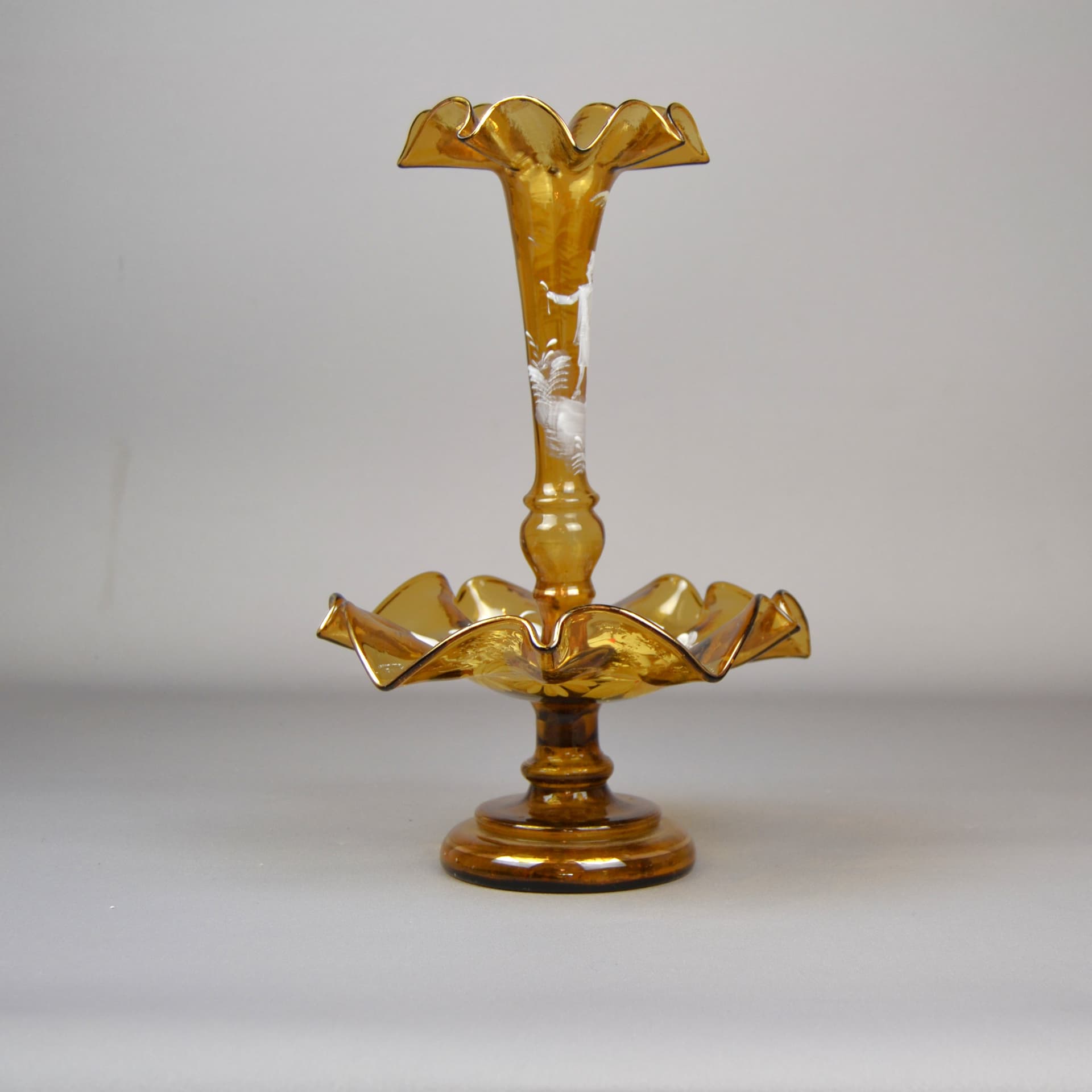 Epergne with Flacon, golden glass, by M. Gregory, United States, 19th c. - 590