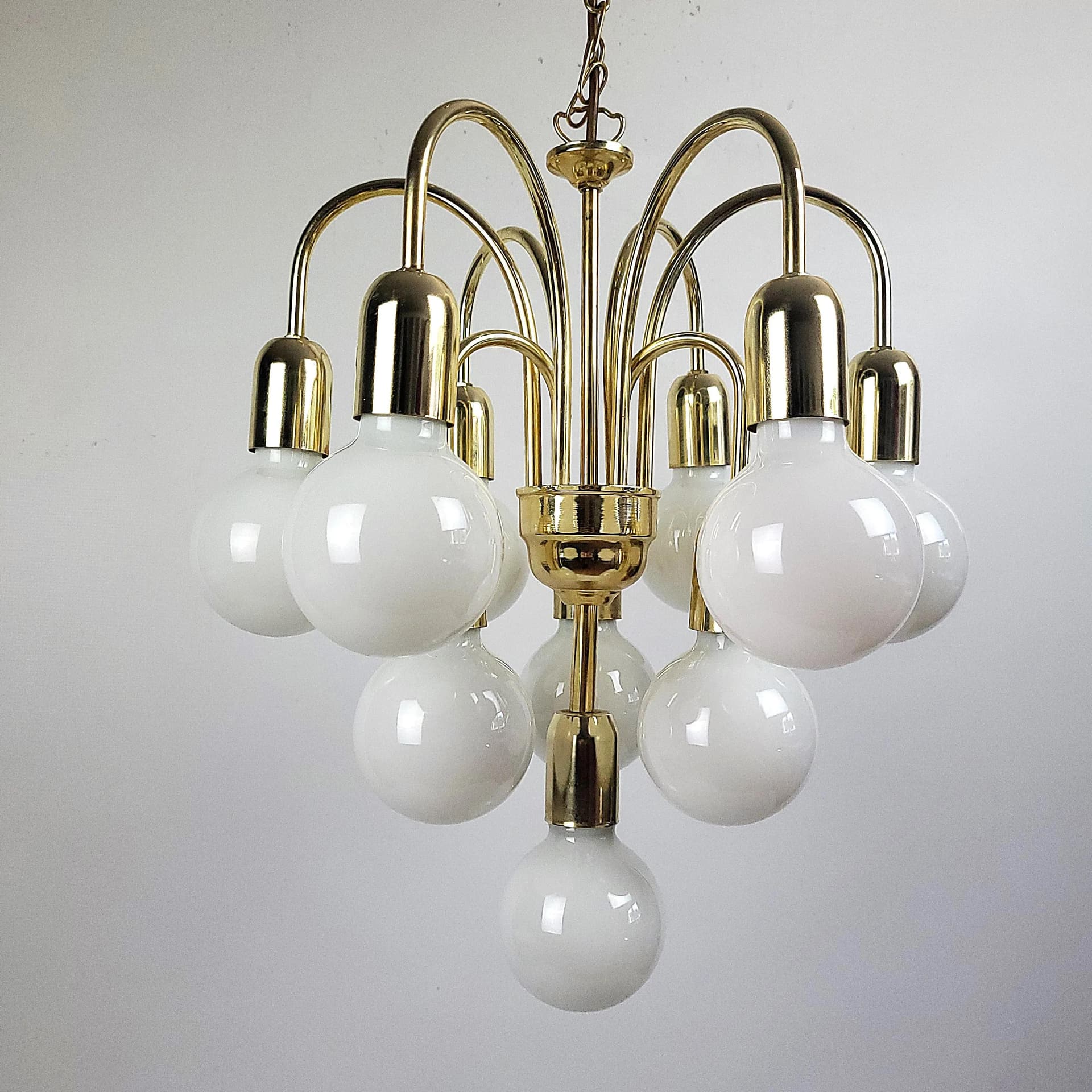 Brass Globe Chandelier, Mid-Century Modern, Europe, 1970s - 82988