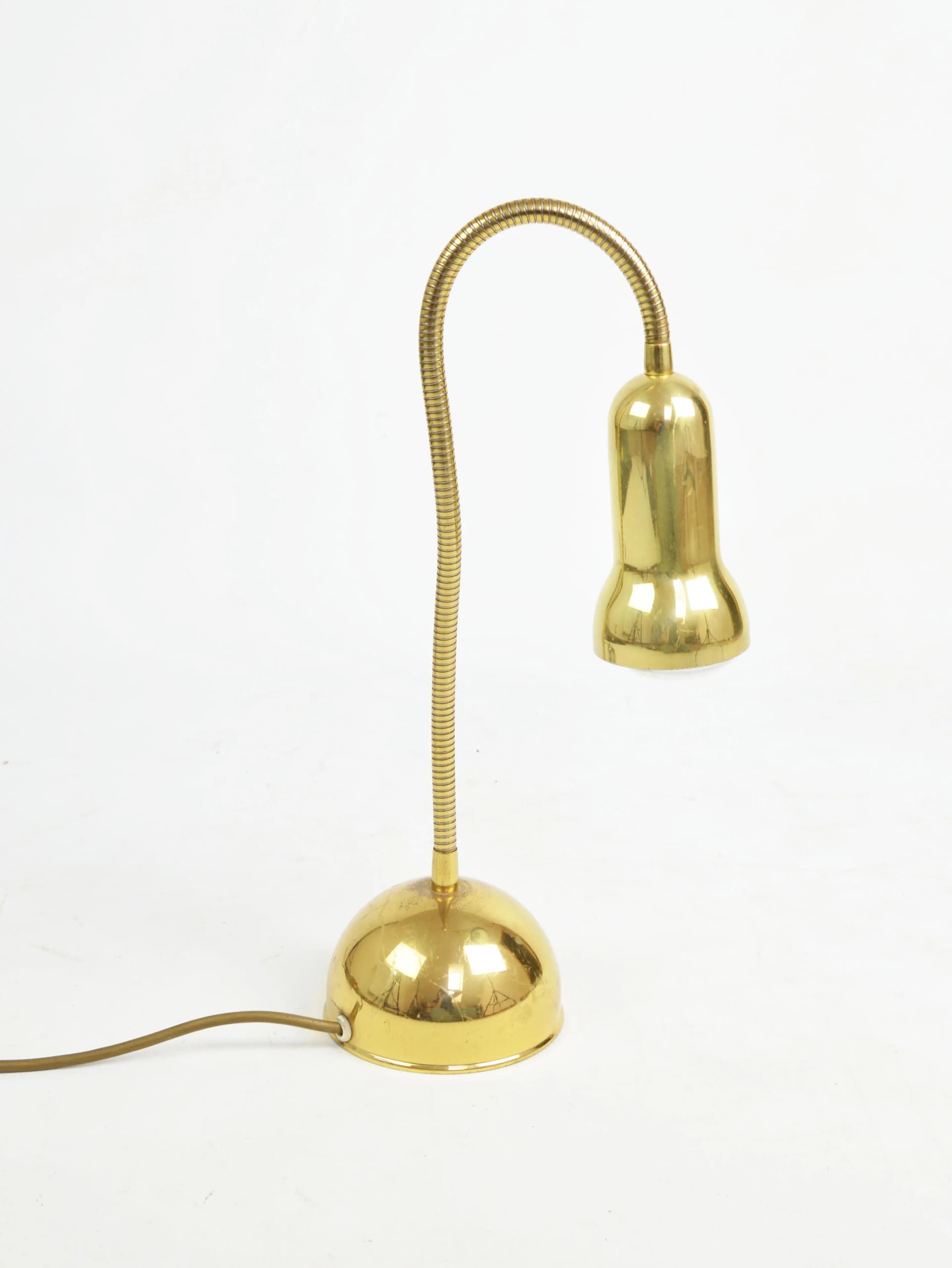 Złota, metalowa lampa biurkowa w stylu modernistycznym, Polska, lata 70. - 82984