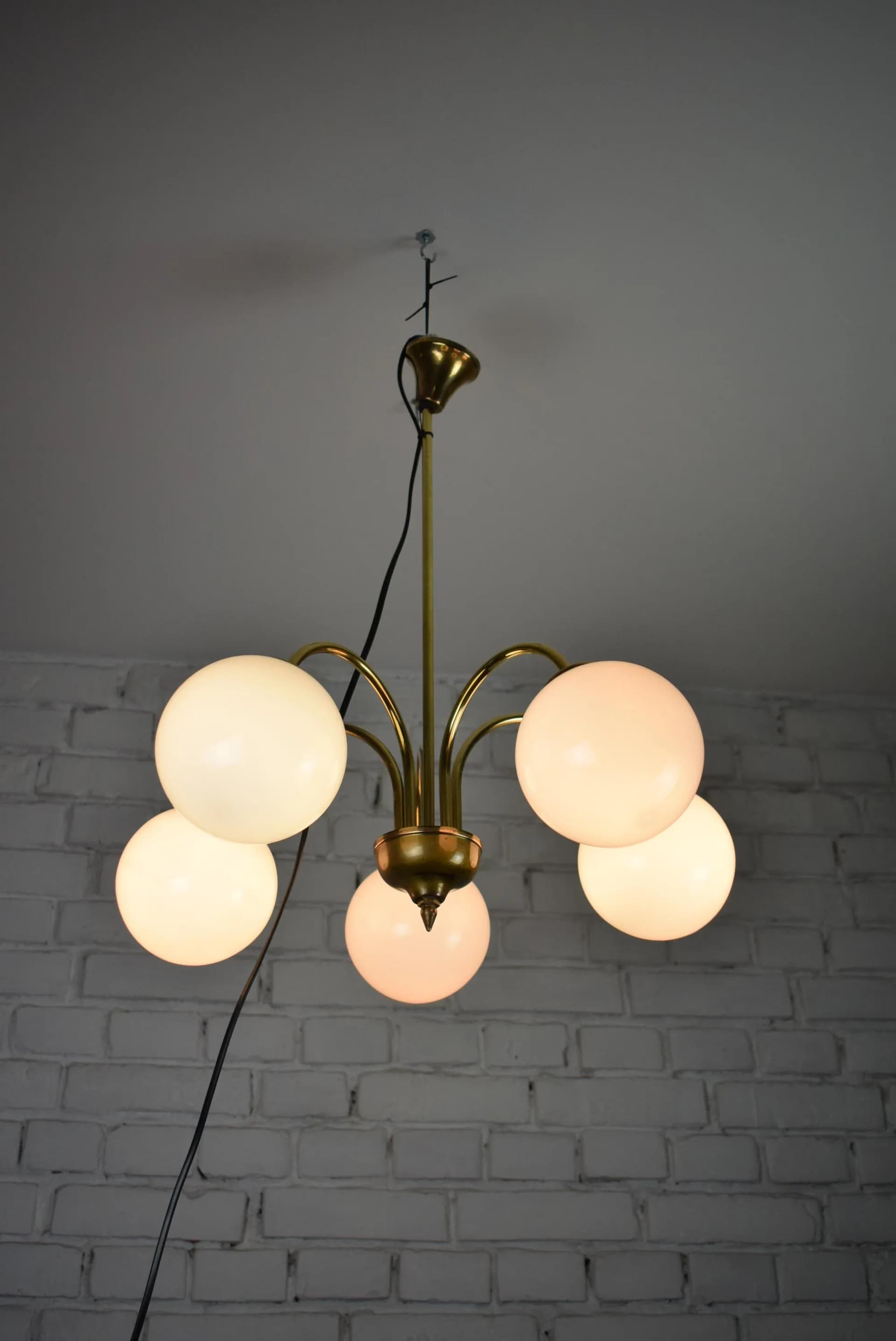 Mosiężny żyrandol pięcioramienny, Polska, lata 70. - 87267