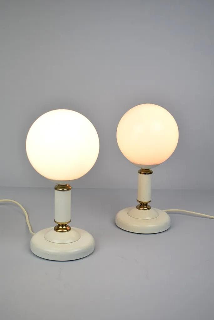 Białe szklane lampki nocne, Polska, lata 70. - 87216