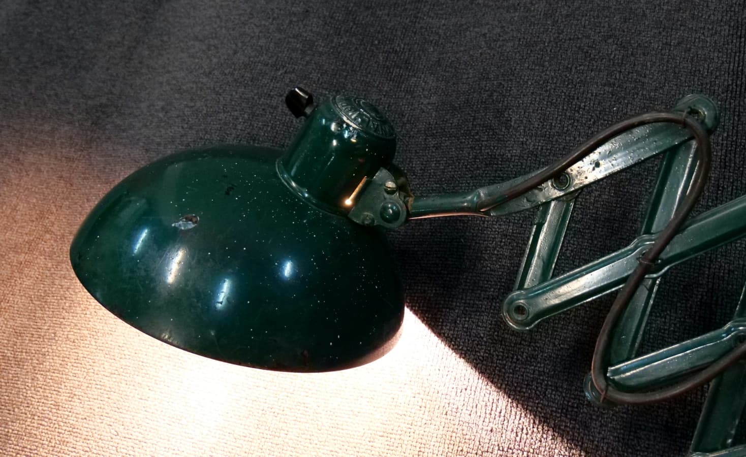 Lampa ścienna nożycowa Kaiser 6718, zielony, metal, proj. C. Dell, Kaiser Idell, Niemcy, lata 30. - 83122