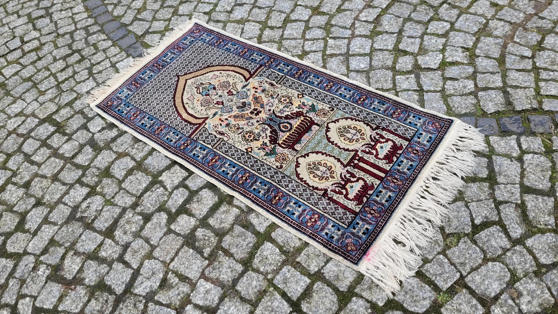 Dywan orientalny 52x115cm, jedwab kremowy, Tunezja, lata 80. - 89265