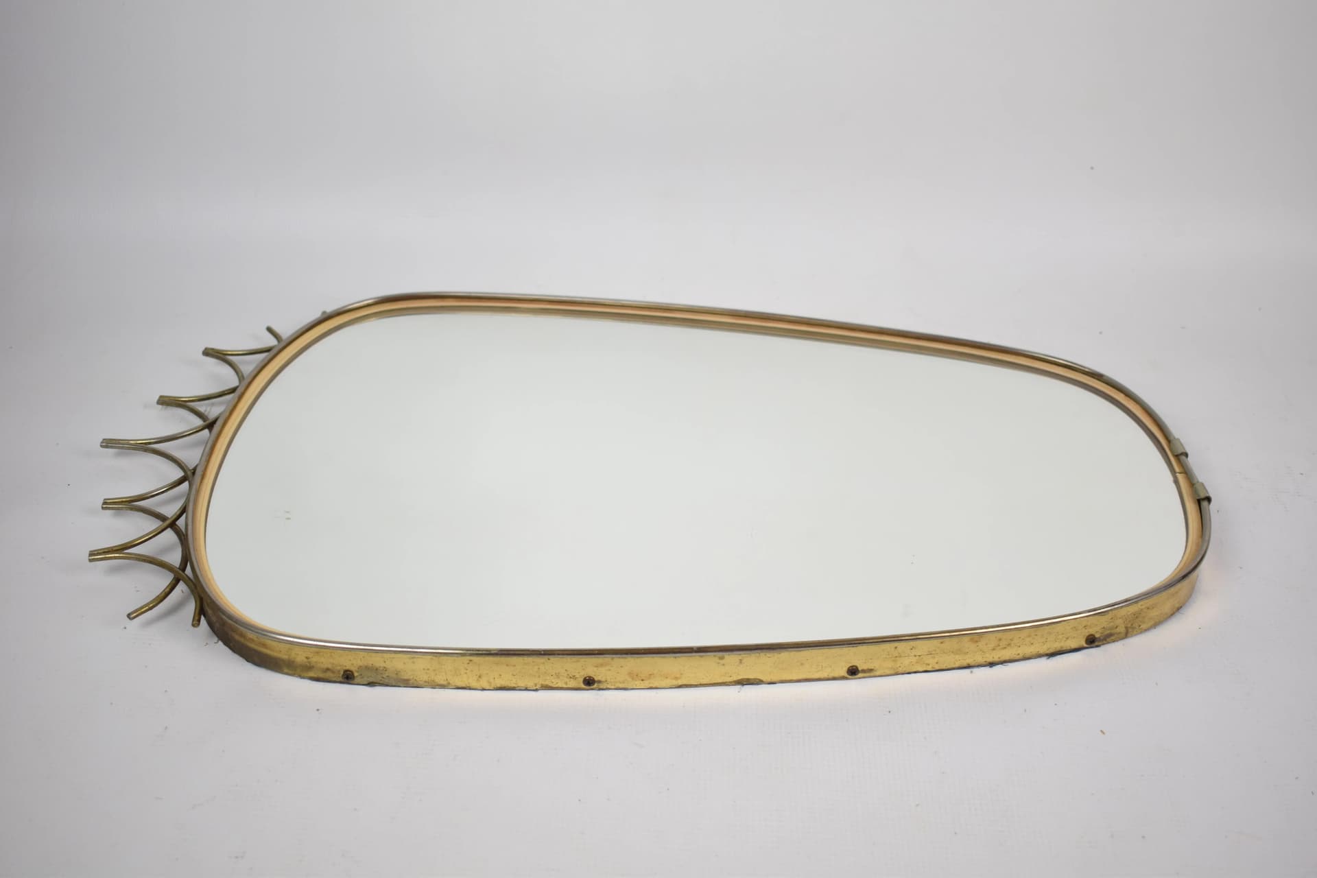 Wall mirror rockabilly, golden brass, Poland, 1960s. - 87058