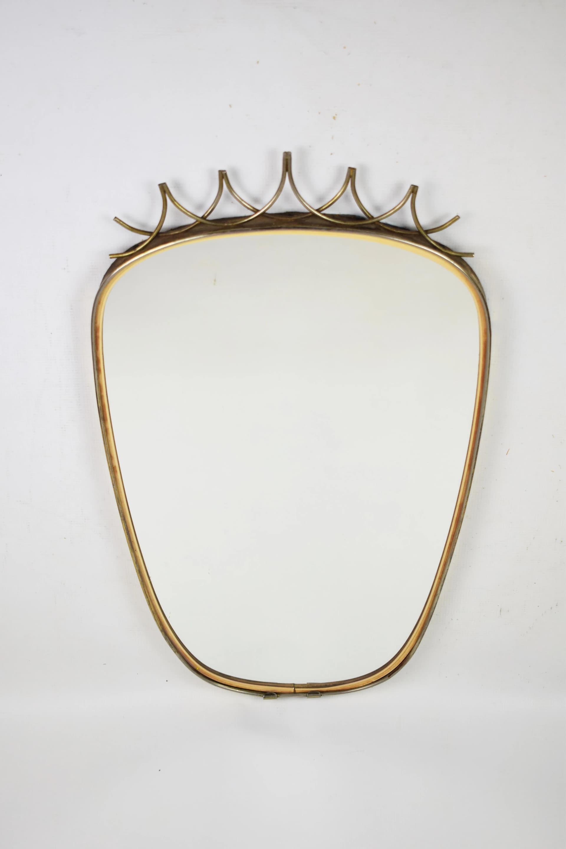 Wall mirror rockabilly, golden brass, Poland, 1960s. - 87055
