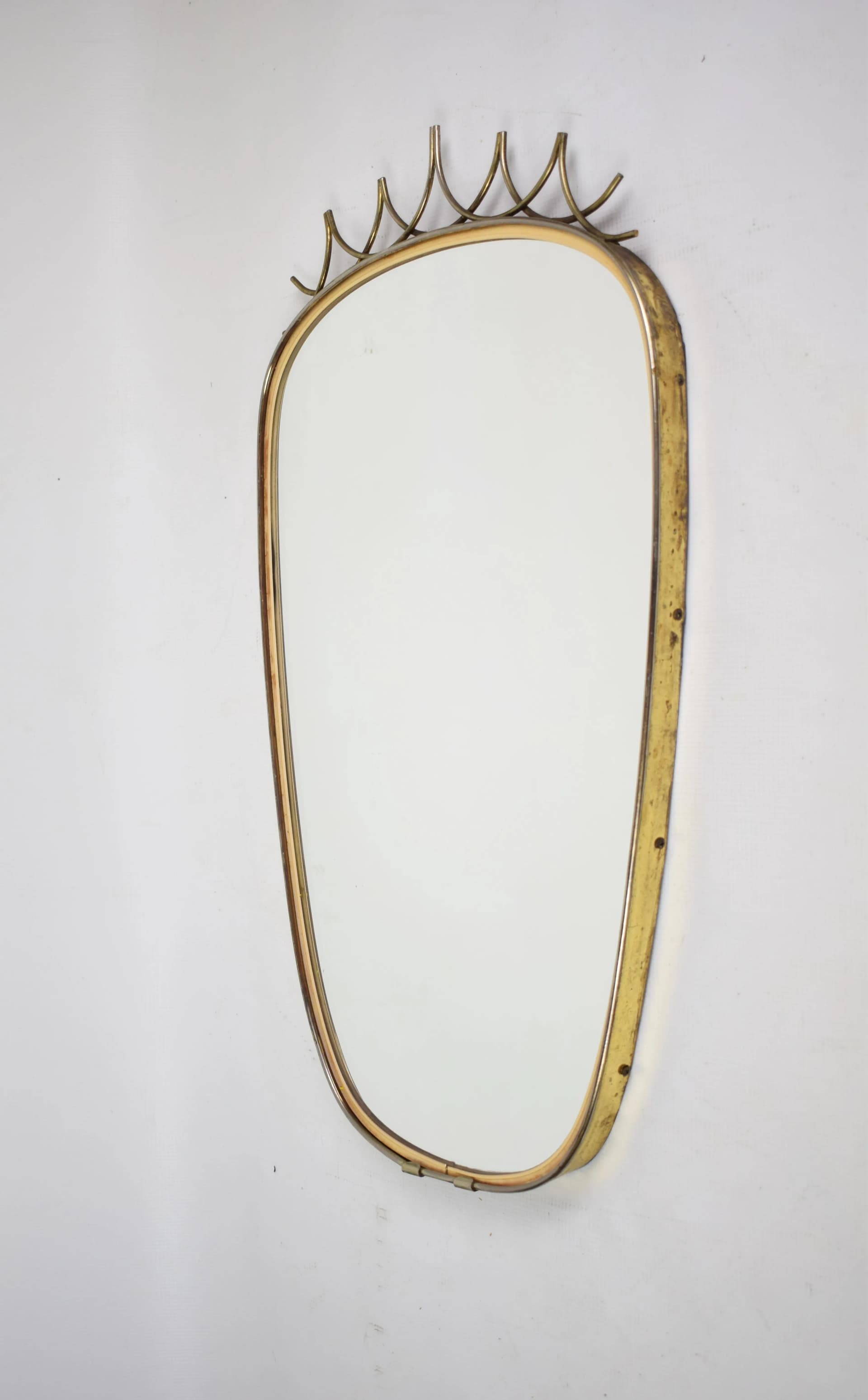 Wall mirror rockabilly, golden brass, Poland, 1960s. - 87056