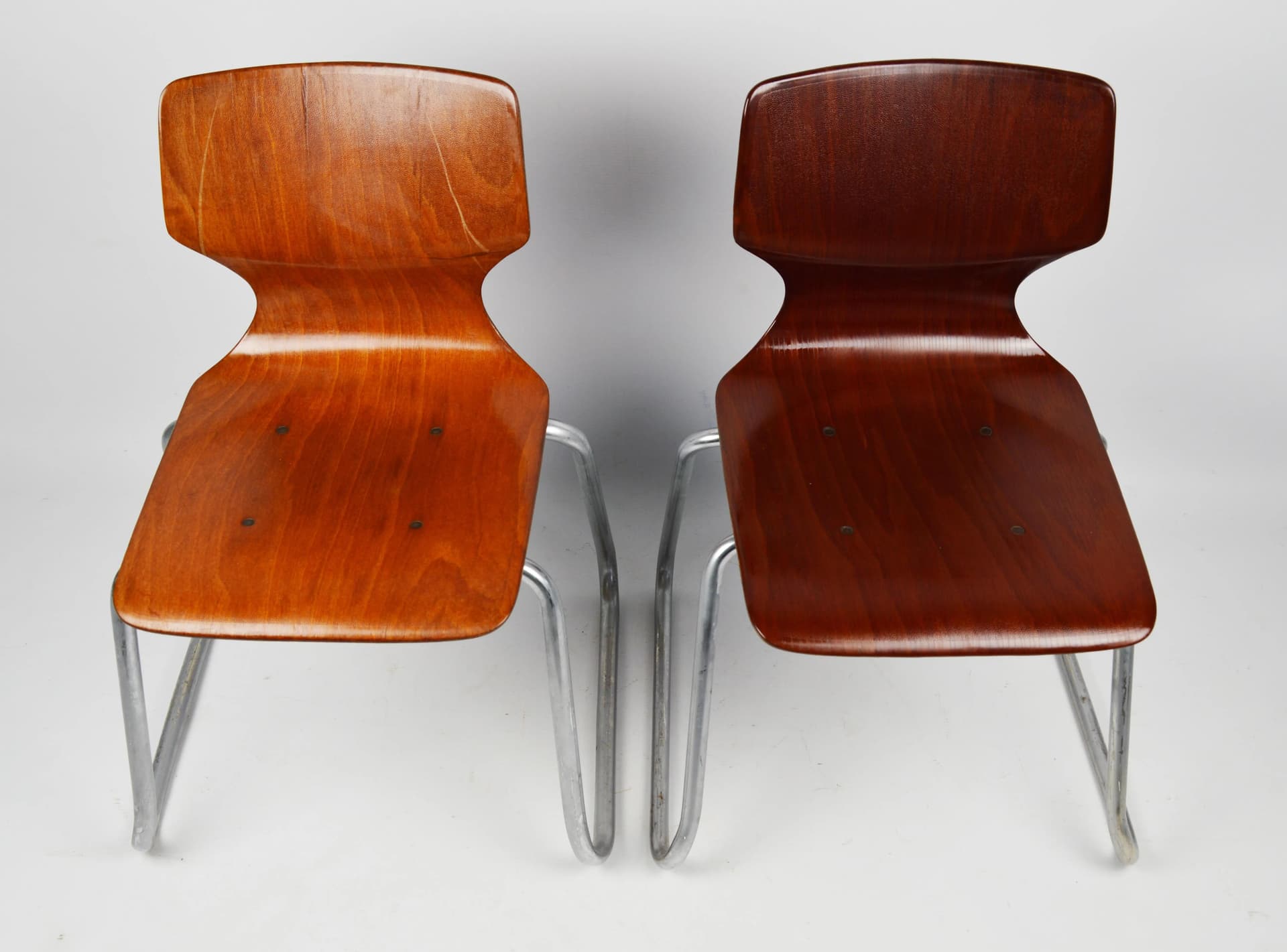 Pair of children's chairs Flototto, brown bent plywood, chrome steel, by F. Flototto, Germany, 1960s. - 87052