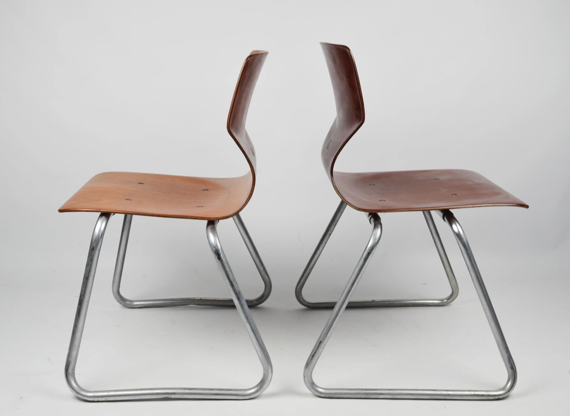 Pair of children's chairs Flototto, brown bent plywood, chrome steel, by F. Flototto, Germany, 1960s. - 87051
